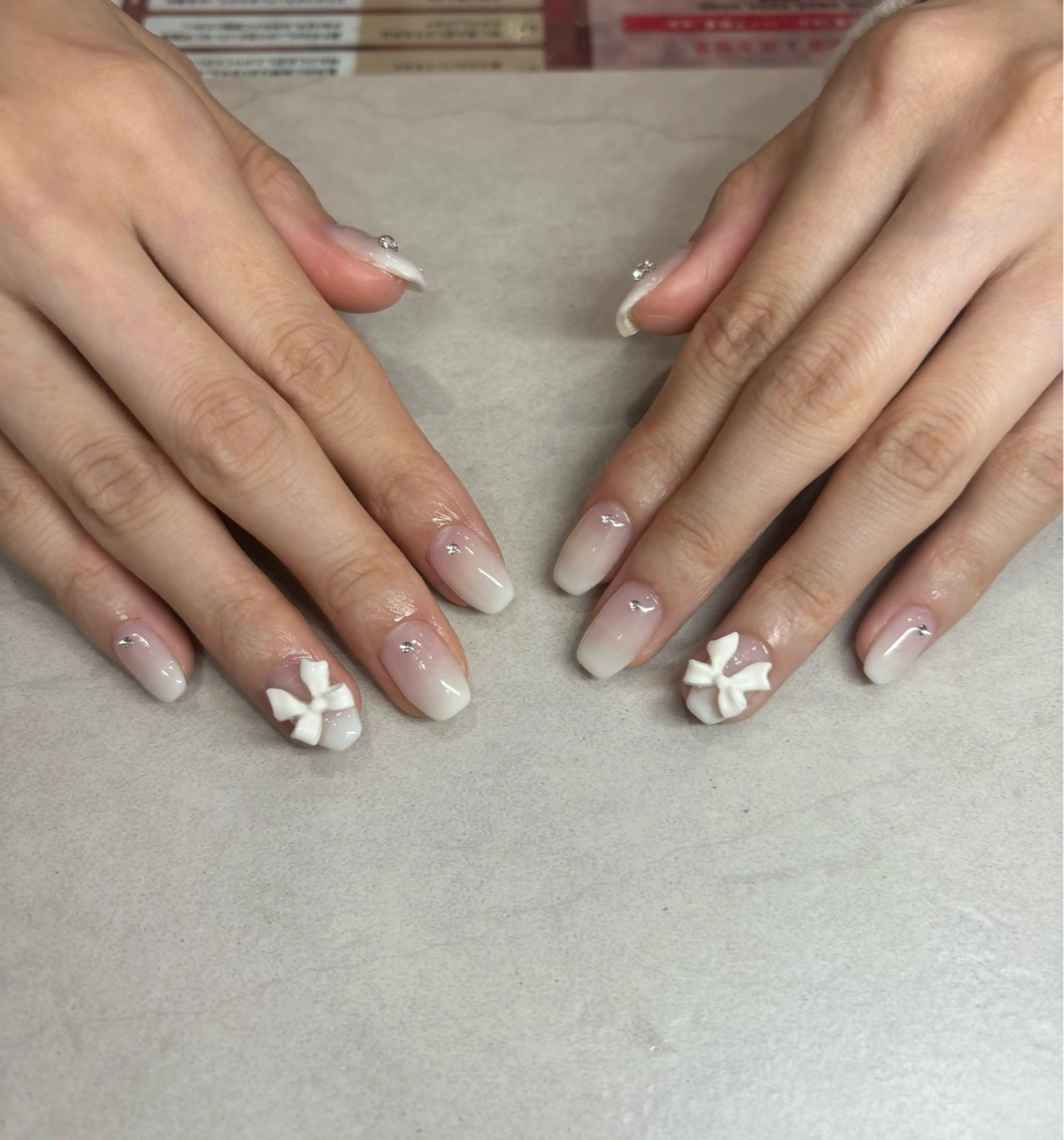 ネイル ストーンネイル Lico Ryoのネイルデザイン