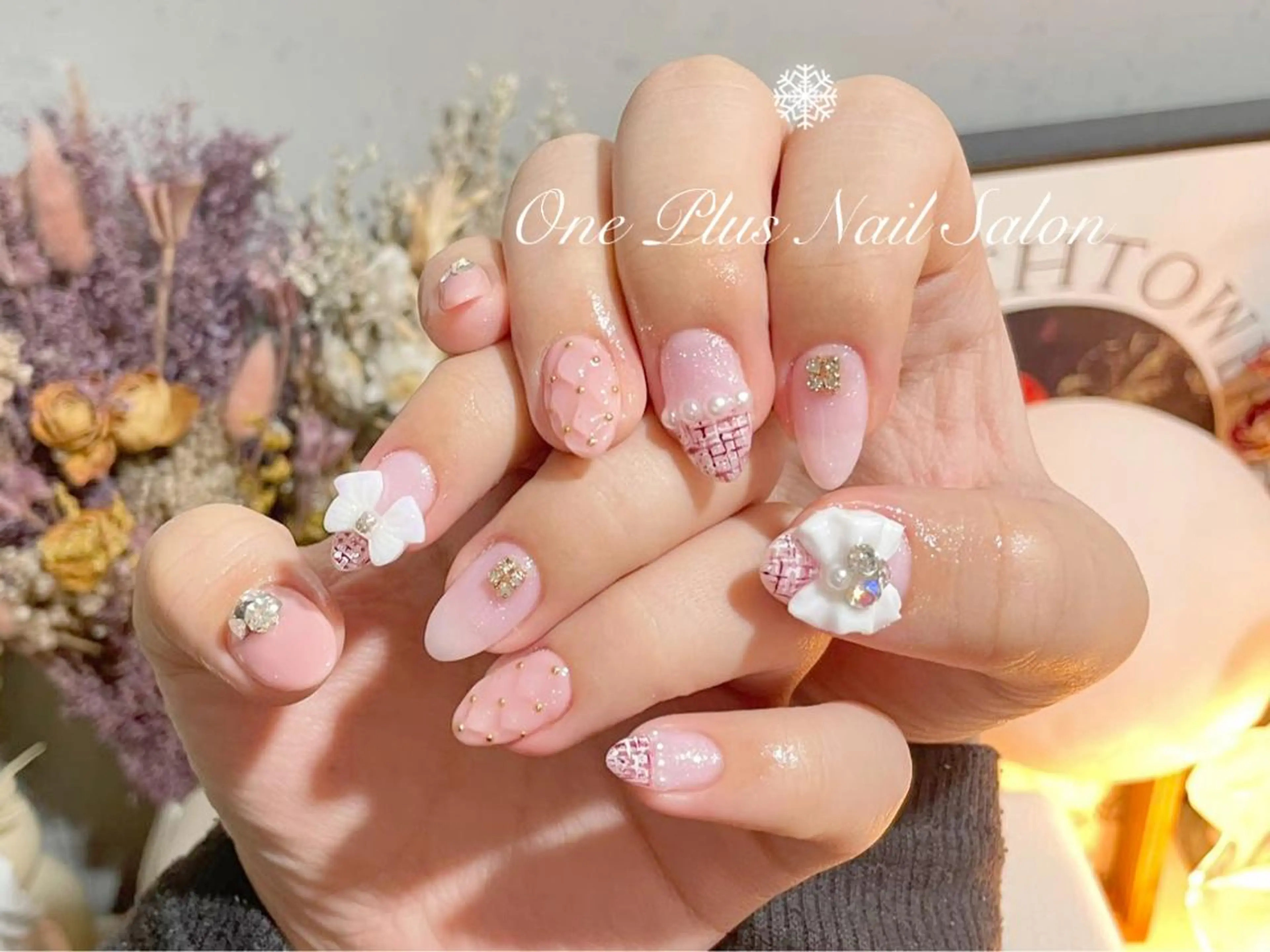 ネイル One Plus Nail Salonのネイルデザイン