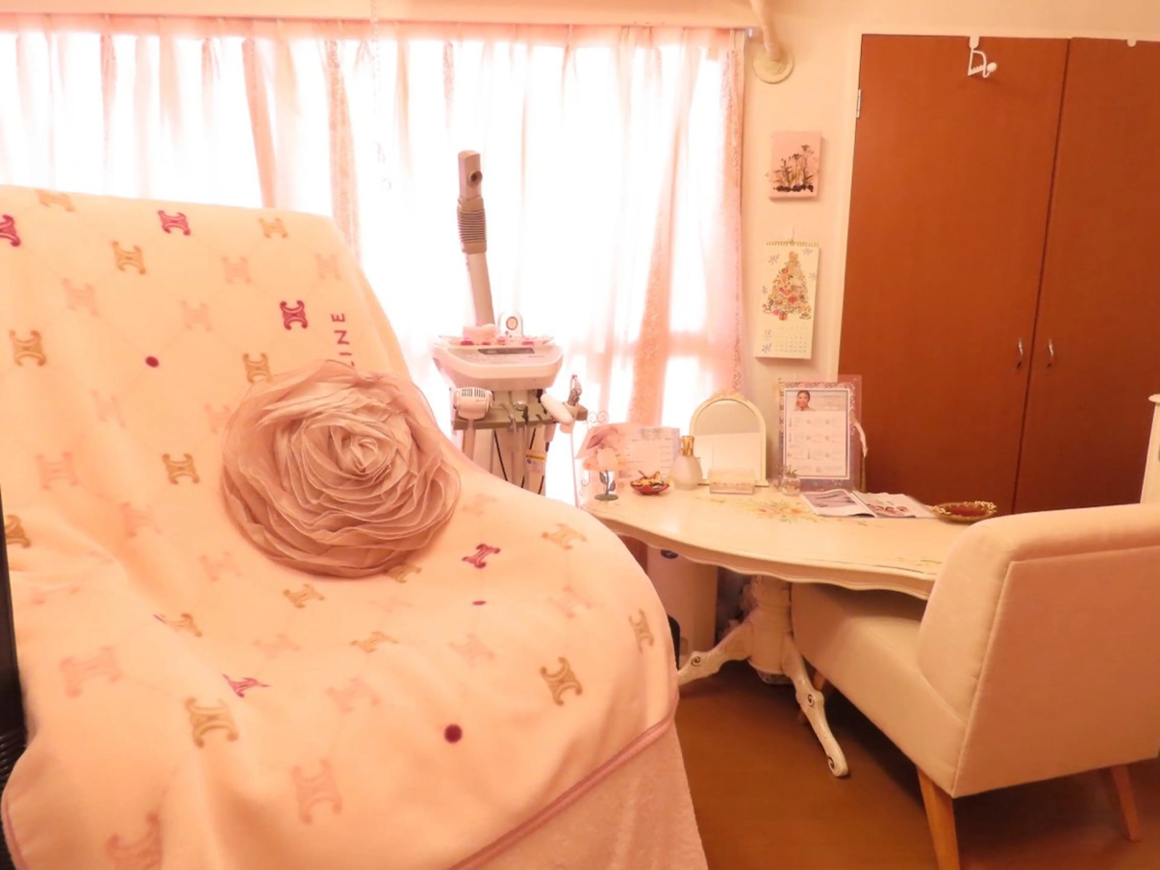 Lis Rose🥀 フェイシャルサロンのエステ・リラクイメージ