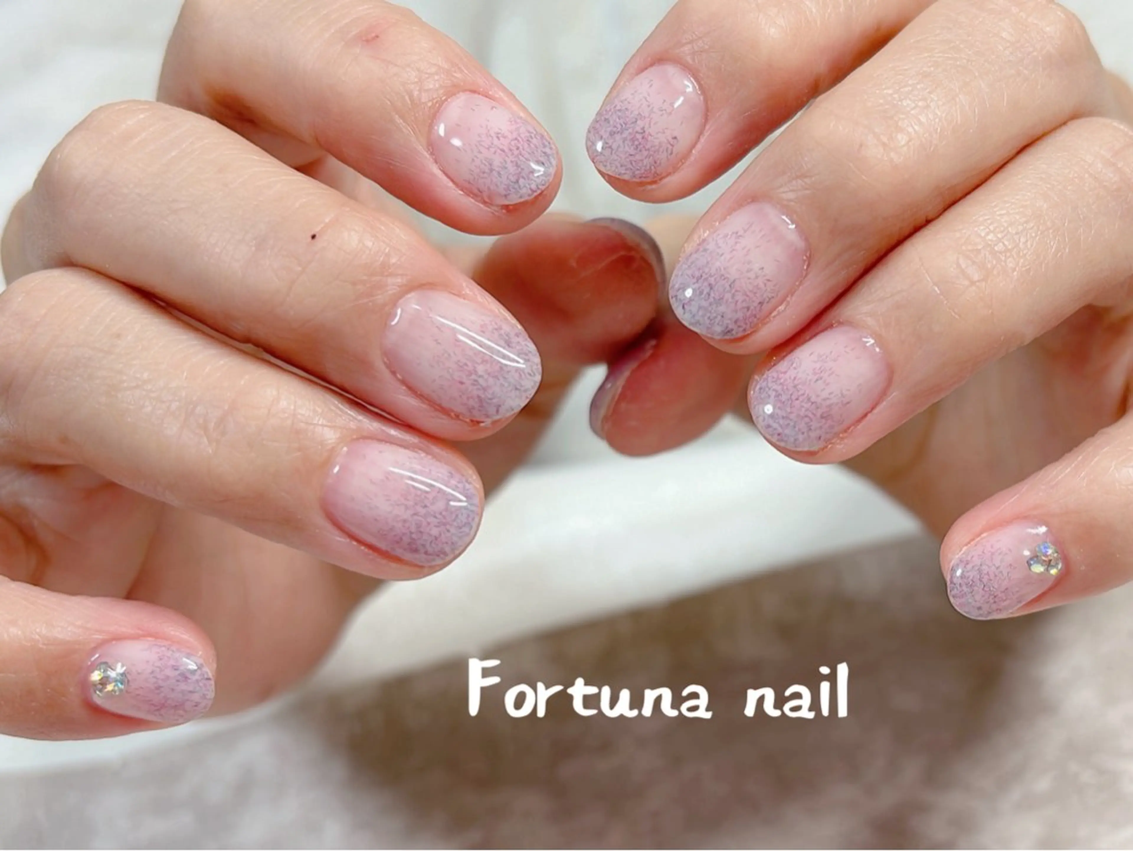 ネイル ハンドネイル Nail •Head スパFortunaのネイルデザイン