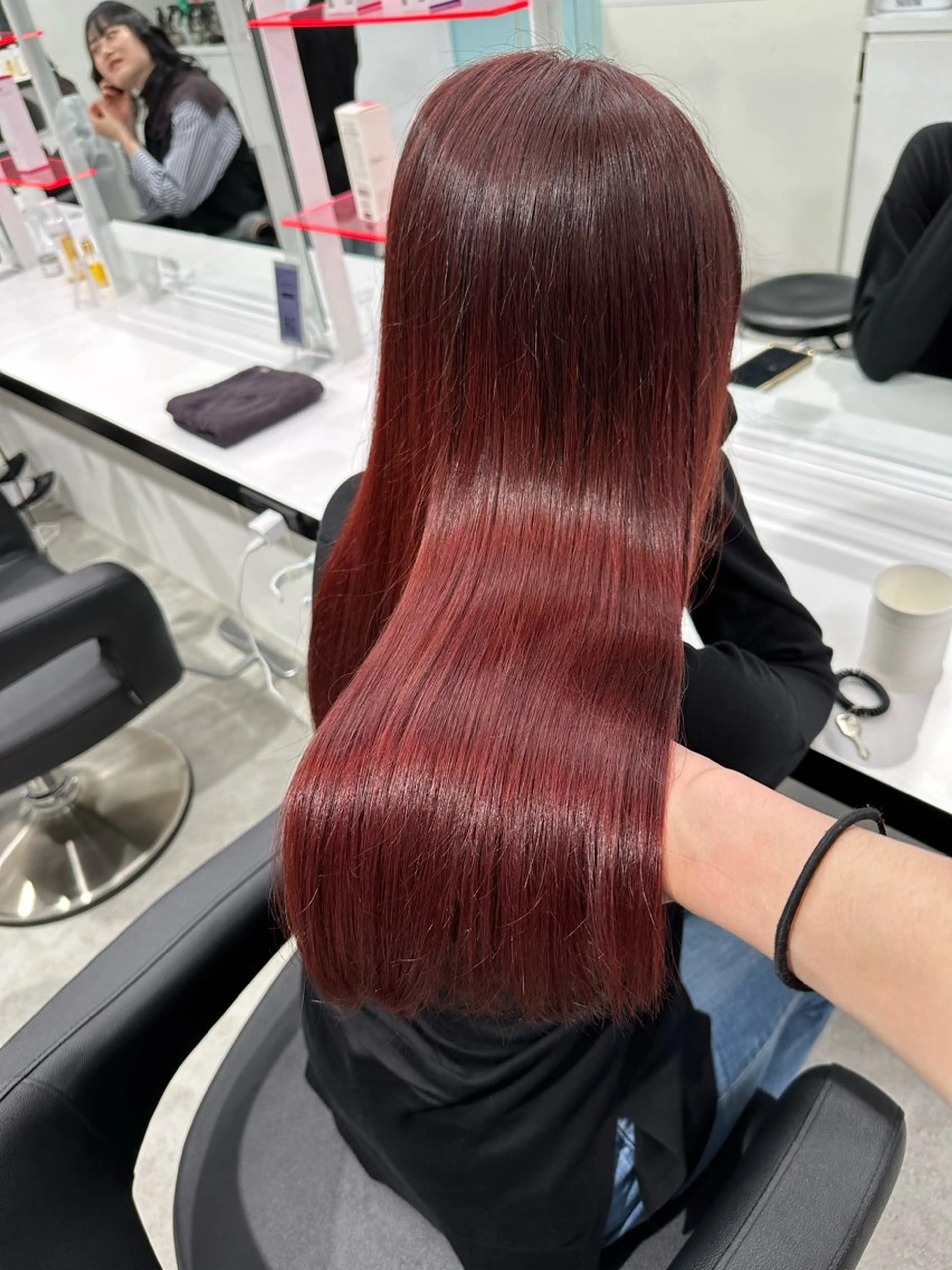 ロング カラー 履歴修正屋さん／ ブロンド／ホワイトのヘアスタイル