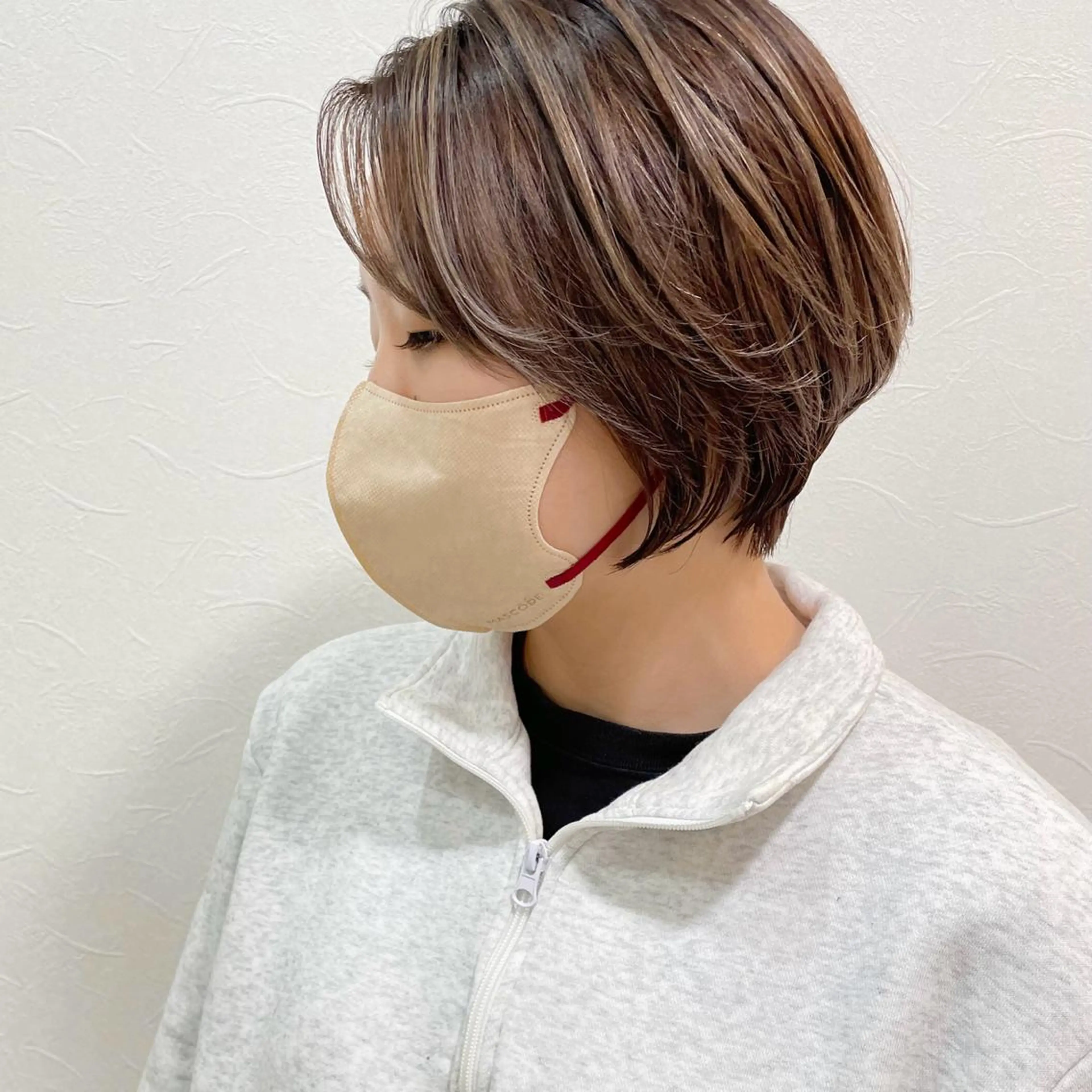 ショート ショートボブ 丸みショート ボブ ハイライト ショートヘア 【ボブ/個室サロン】 癒し空間mimuraのヘアスタイル