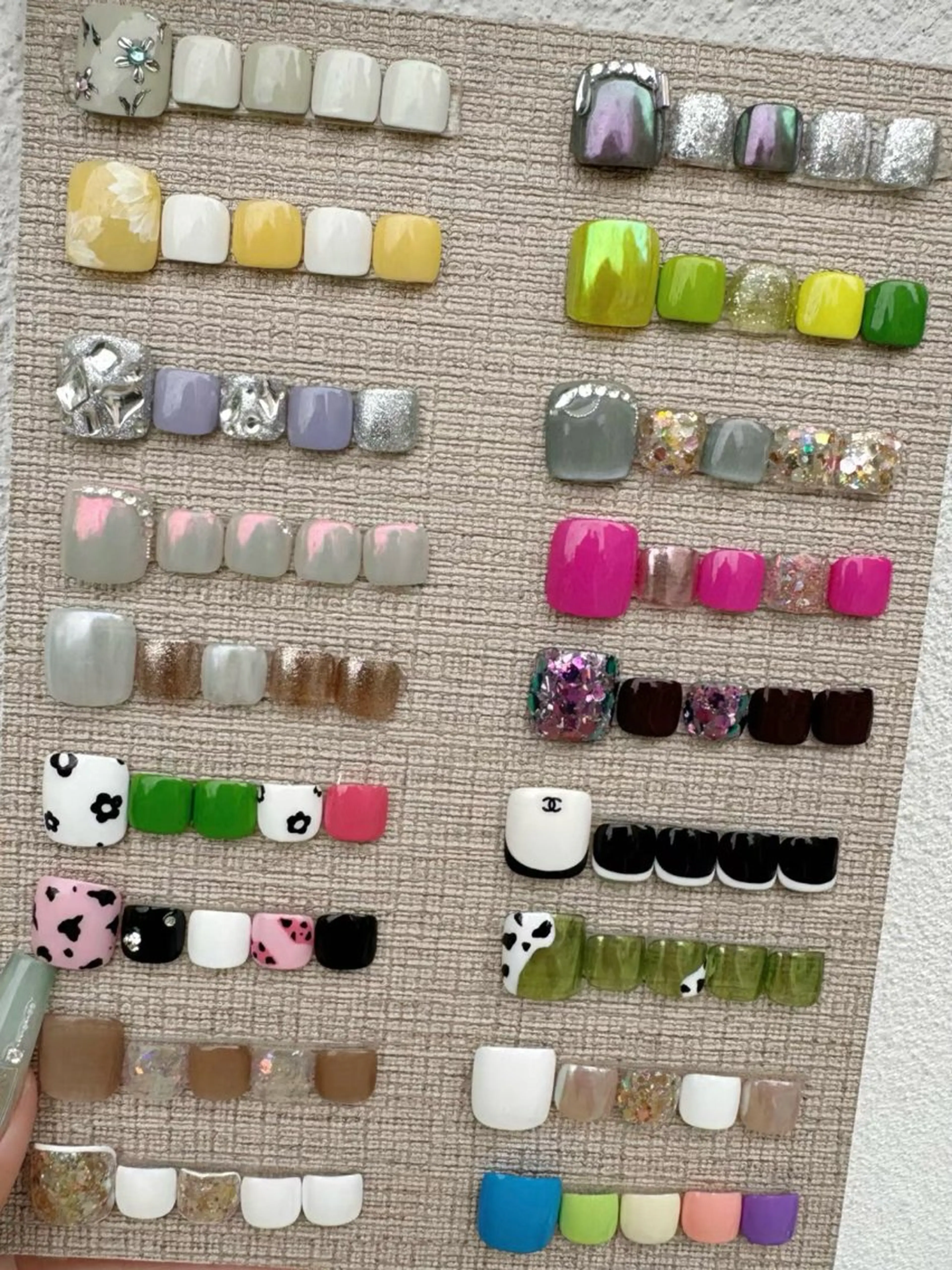 ネイル フットネイル Maggie Nail🦩のネイルデザイン