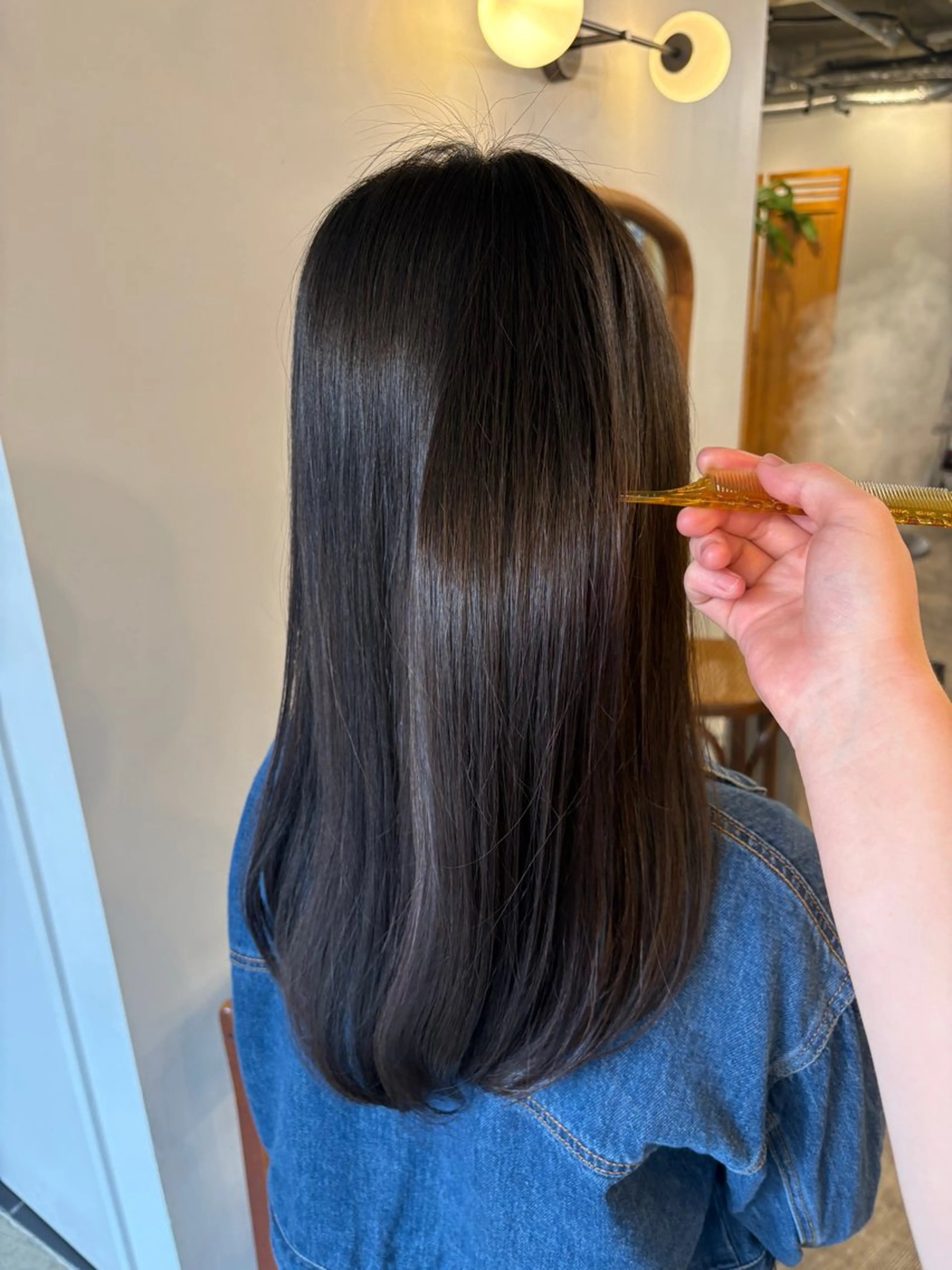 ミディアム 縮毛矯正 柳瀬 和香奈のヘアスタイル