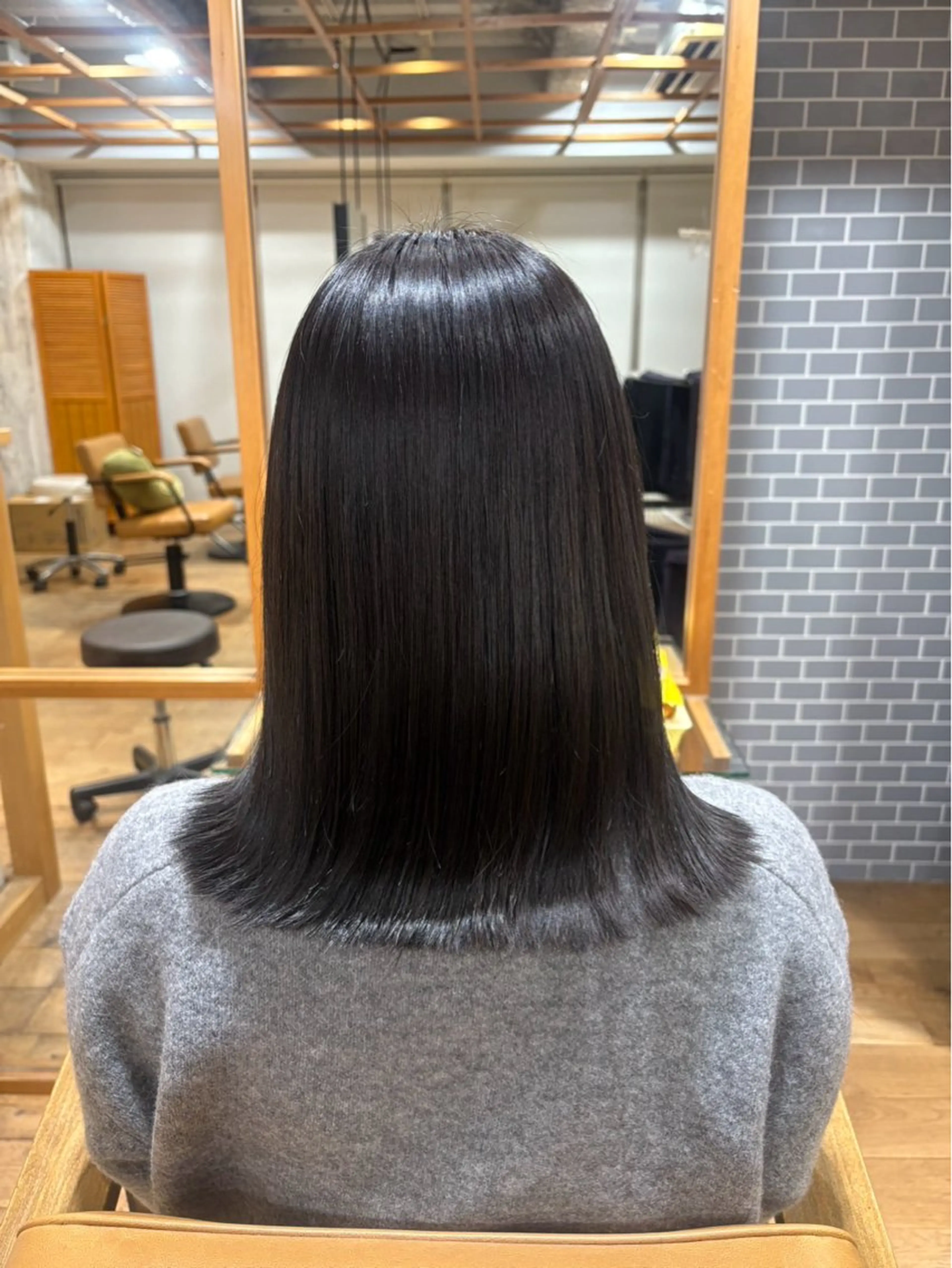 ミディアム おの ももか /京急富岡のヘアスタイル