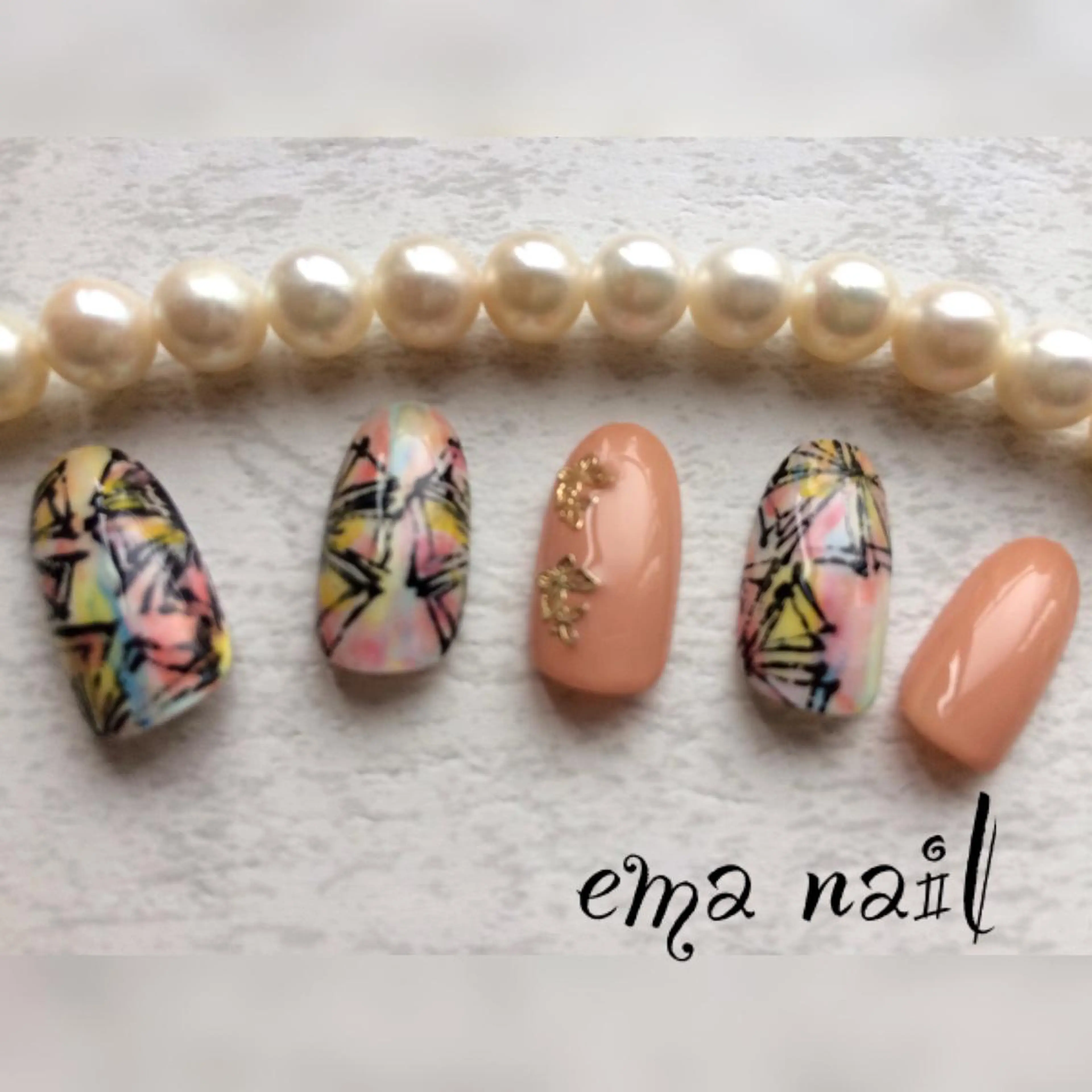 ネイル Roger 舞のネイルデザイン