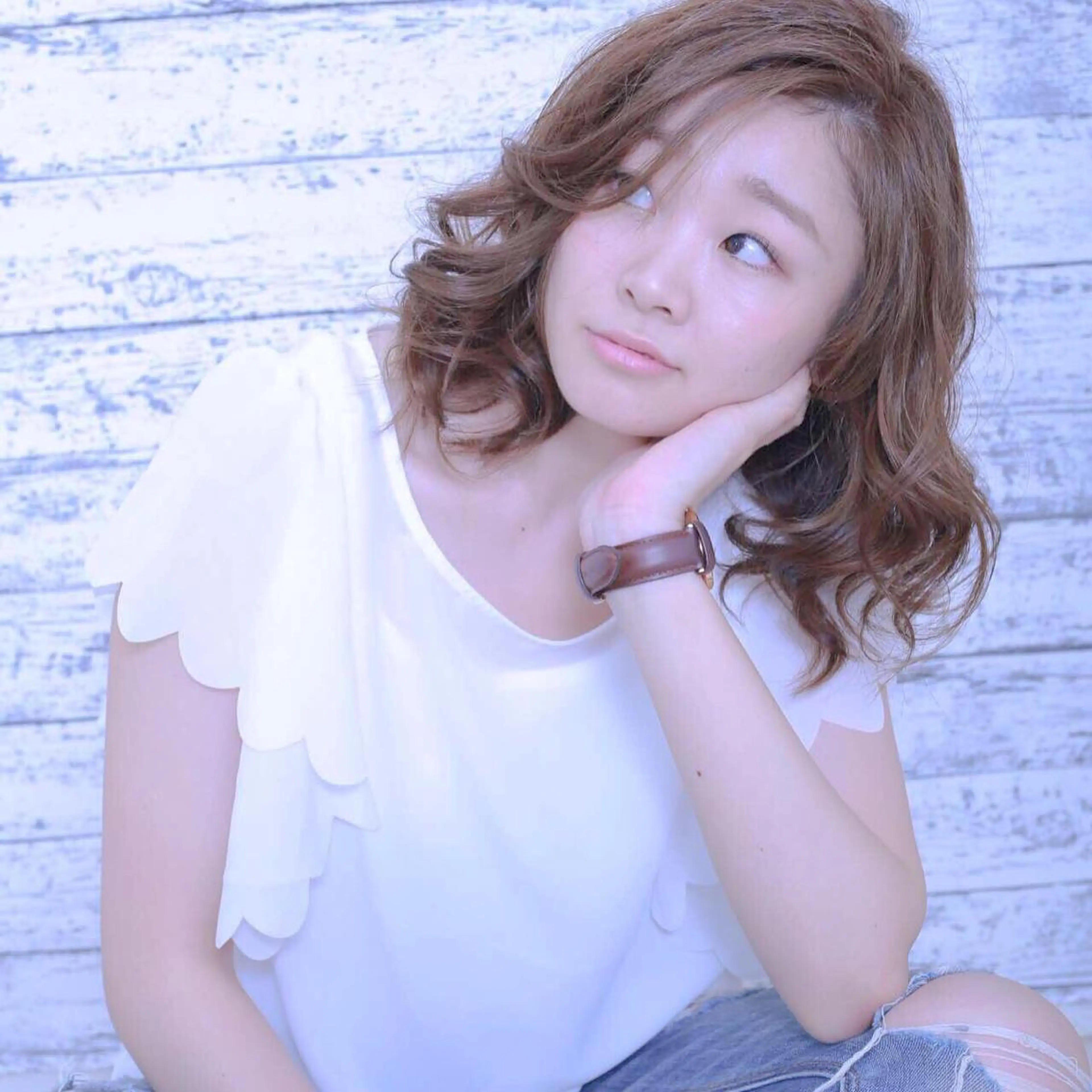 ミディアム 伊藤 裕貴のヘアスタイル