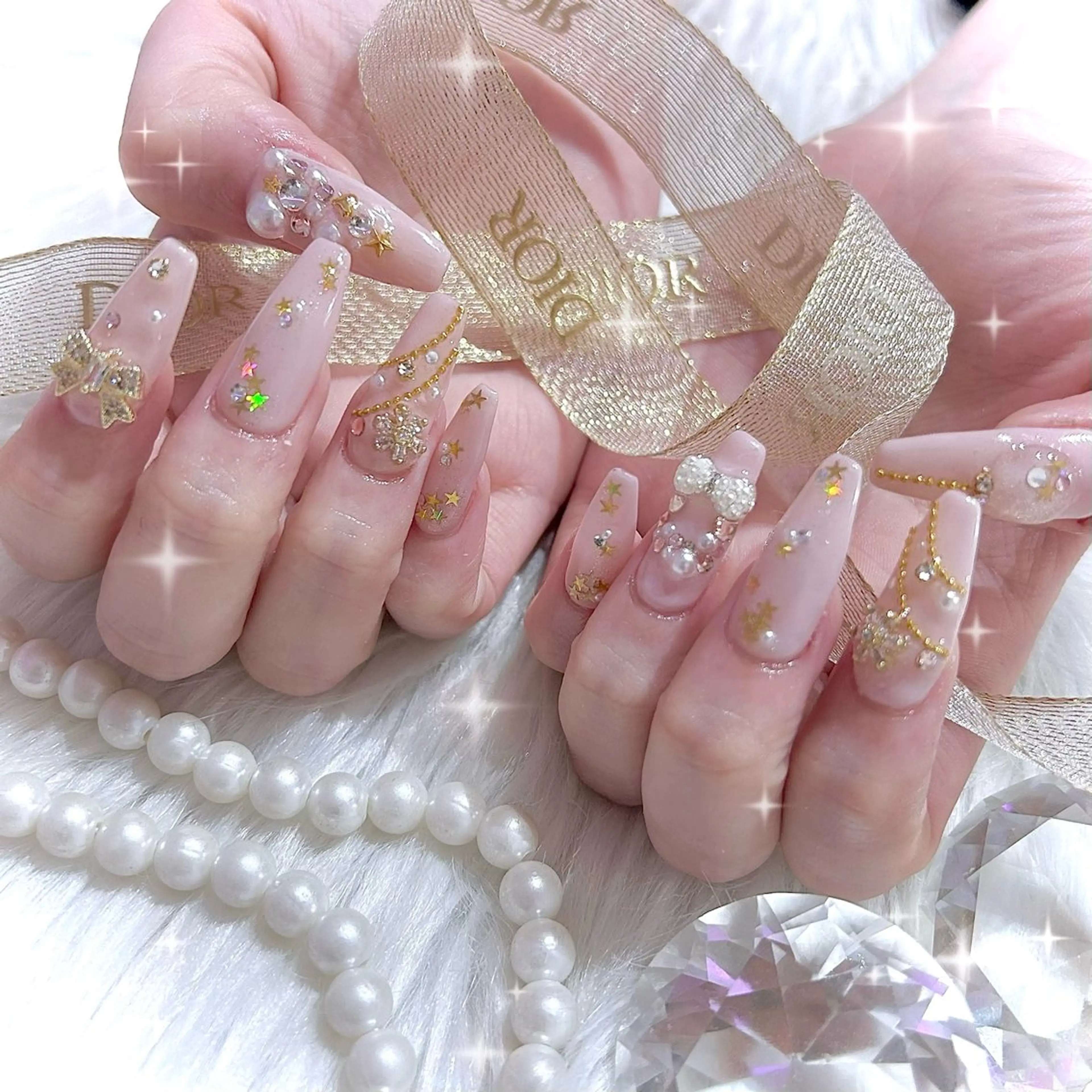 ネイル élu by Noriko 前原のネイルデザイン