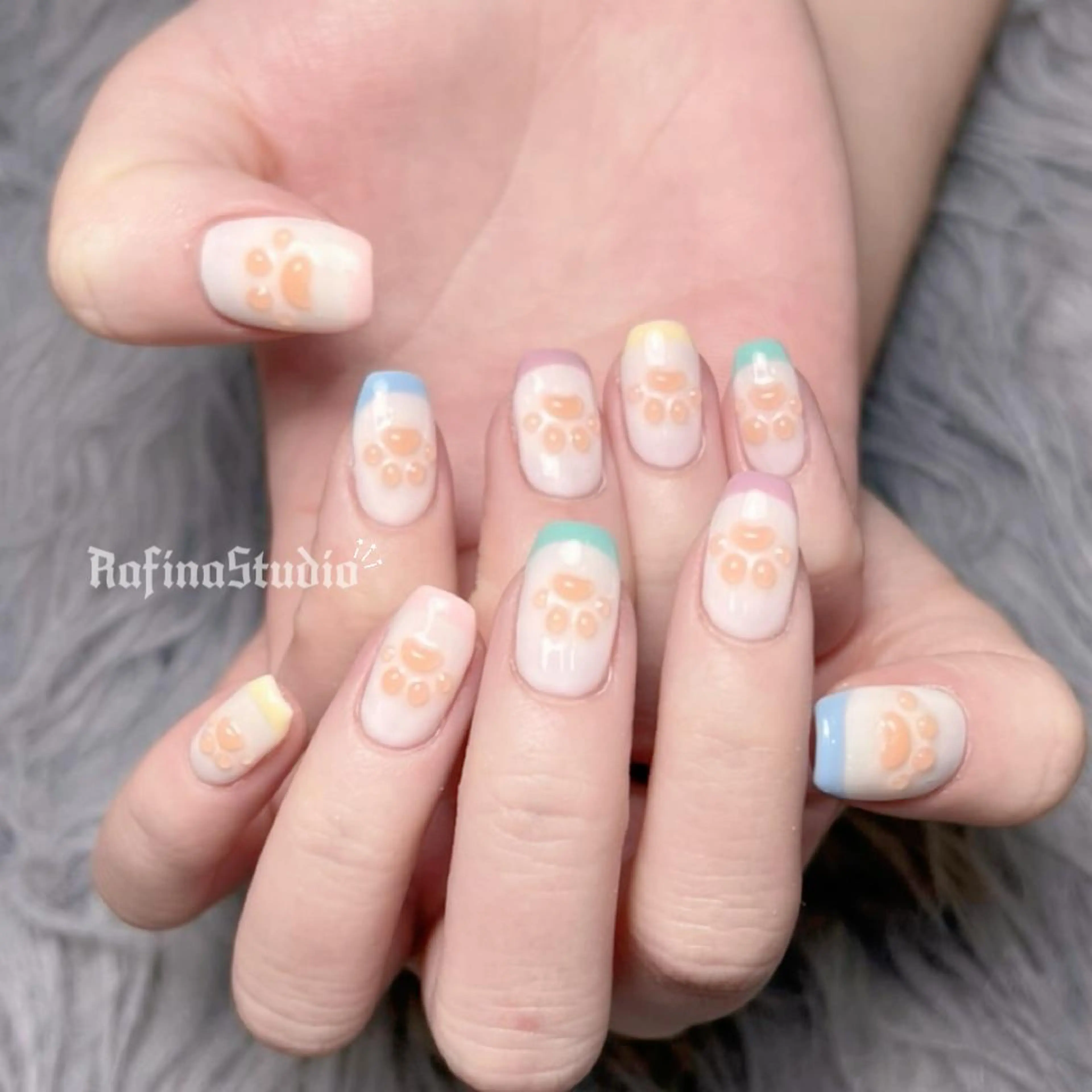 ネイル 桃香 Minaのネイルデザイン