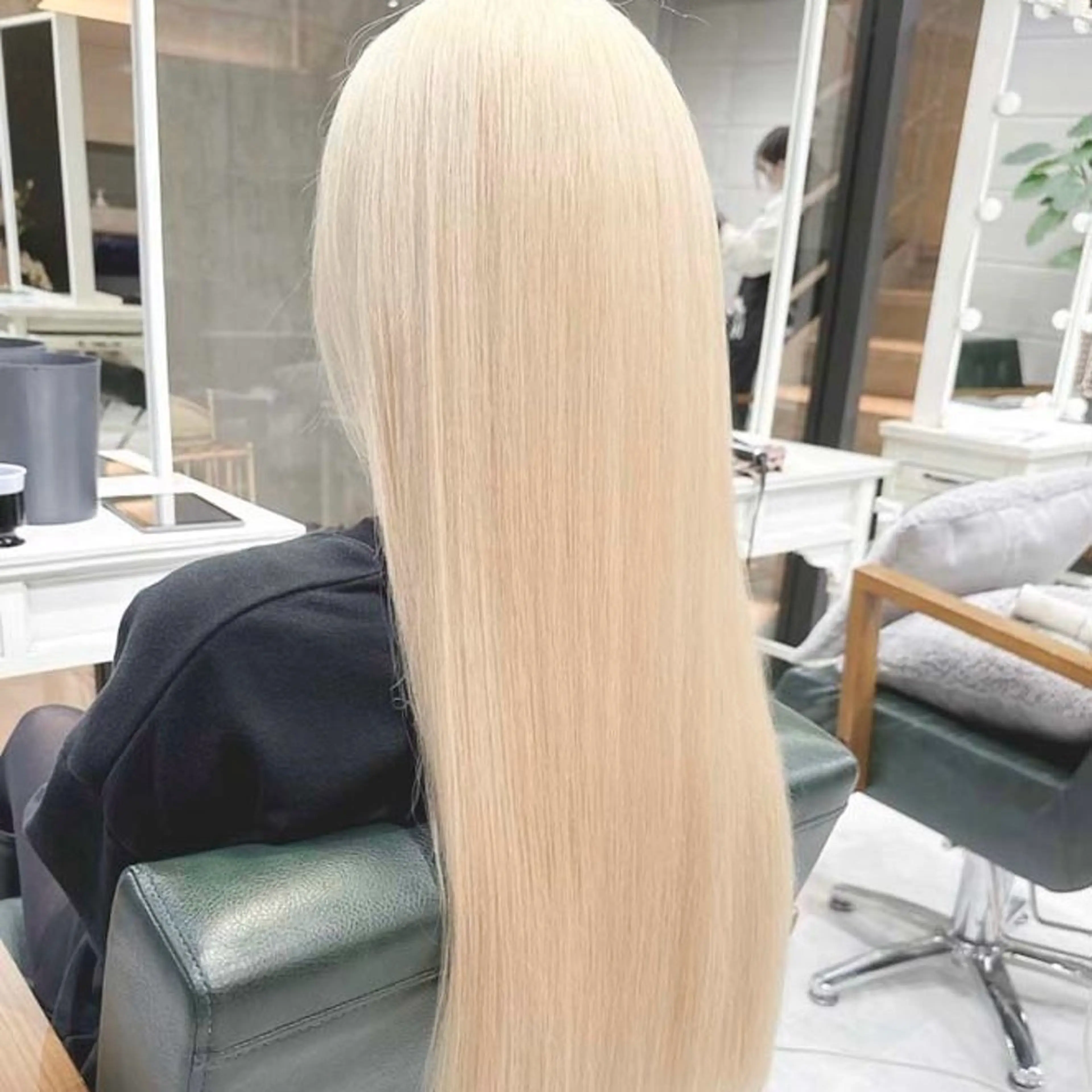 ロング カラー ブリーチ 抜きっぱなしブロンド ブロンド デザインカラー ハイトーンカラー ヘアカラー トリートメント DAYS Men’sのヘアスタイル