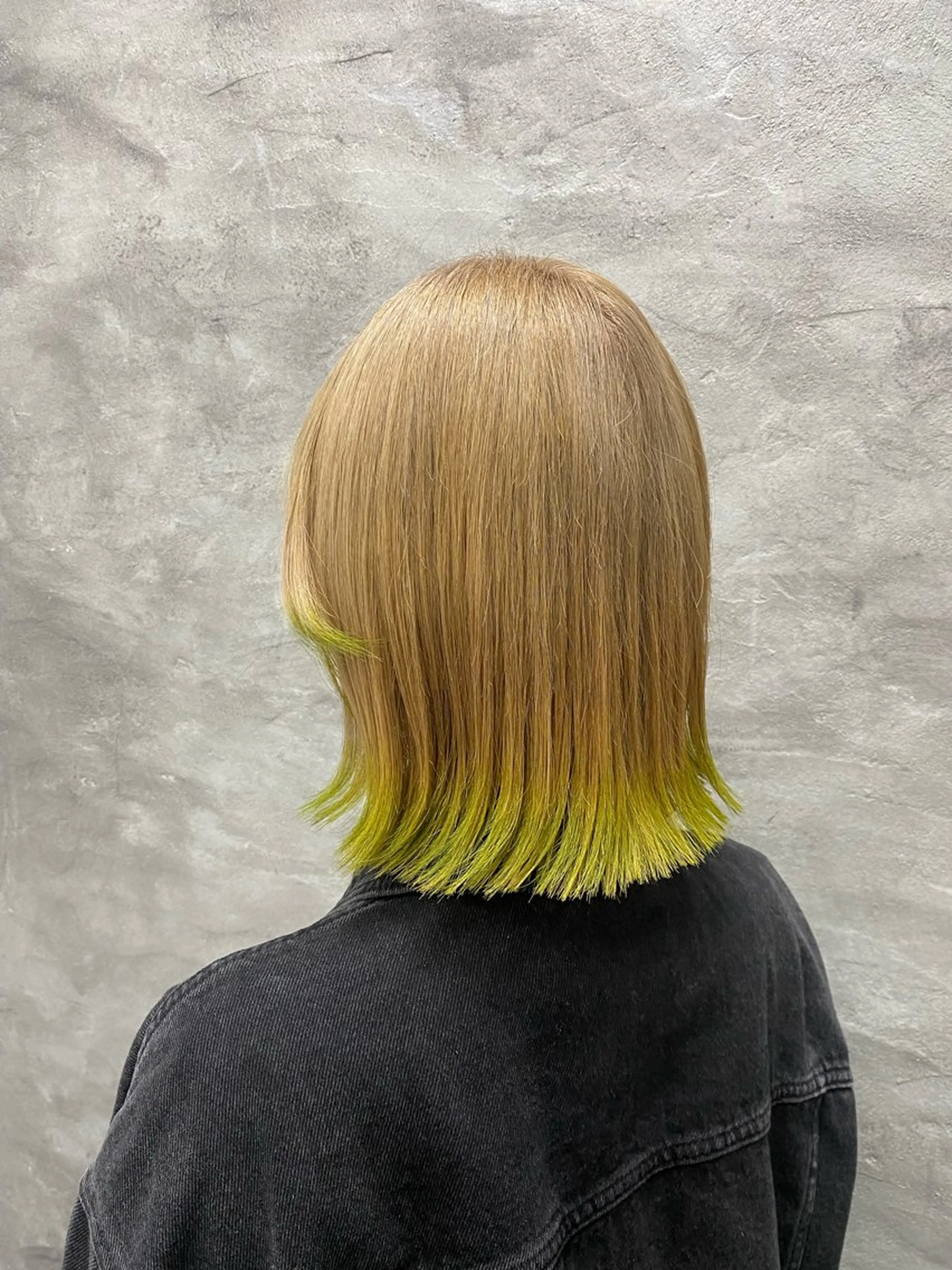 ショート カラー ブリーチ デザインカラー ルプラボウ 永友愛梨 /韓国/ダメージレスのヘアスタイル