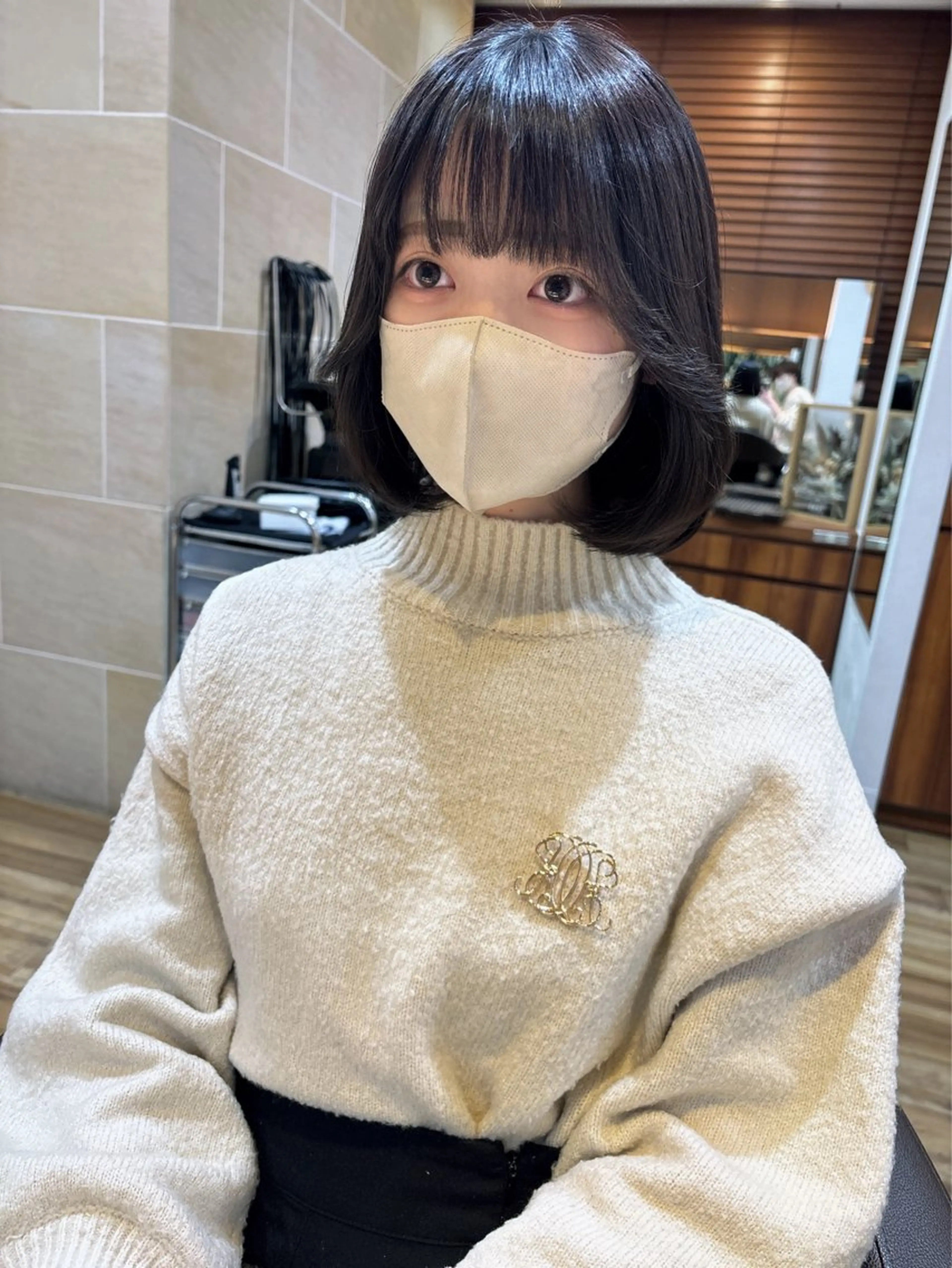 ショート カラー ボブレイヤー ボブ 顔まわりレイヤー レイヤーカット カット ヘアカラー レイヤーカット /透明感/千葉怜寿のヘアスタイル