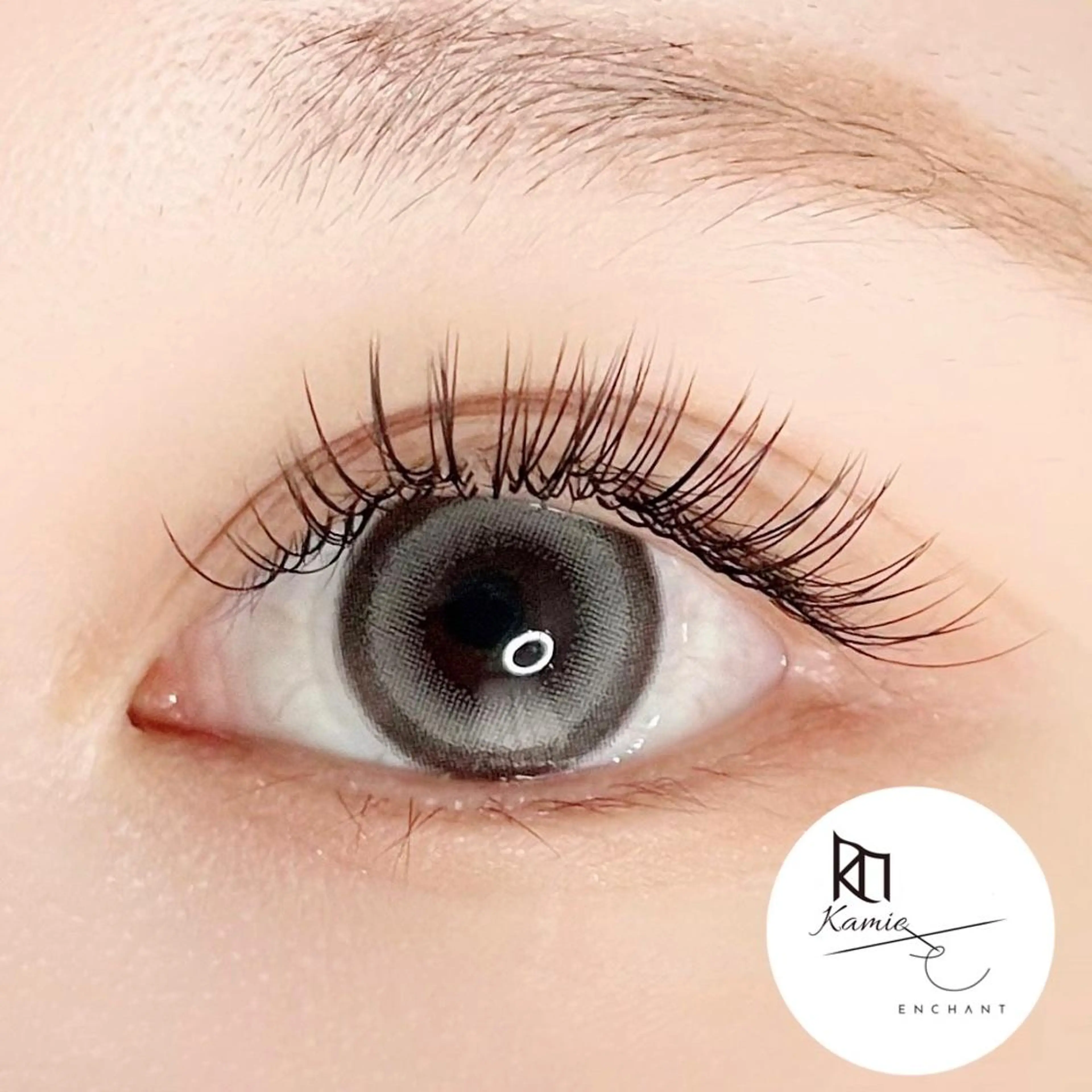 マツエク・マツパ フラットラッシュ Kamie eyelashのマツエク・マツパデザイン