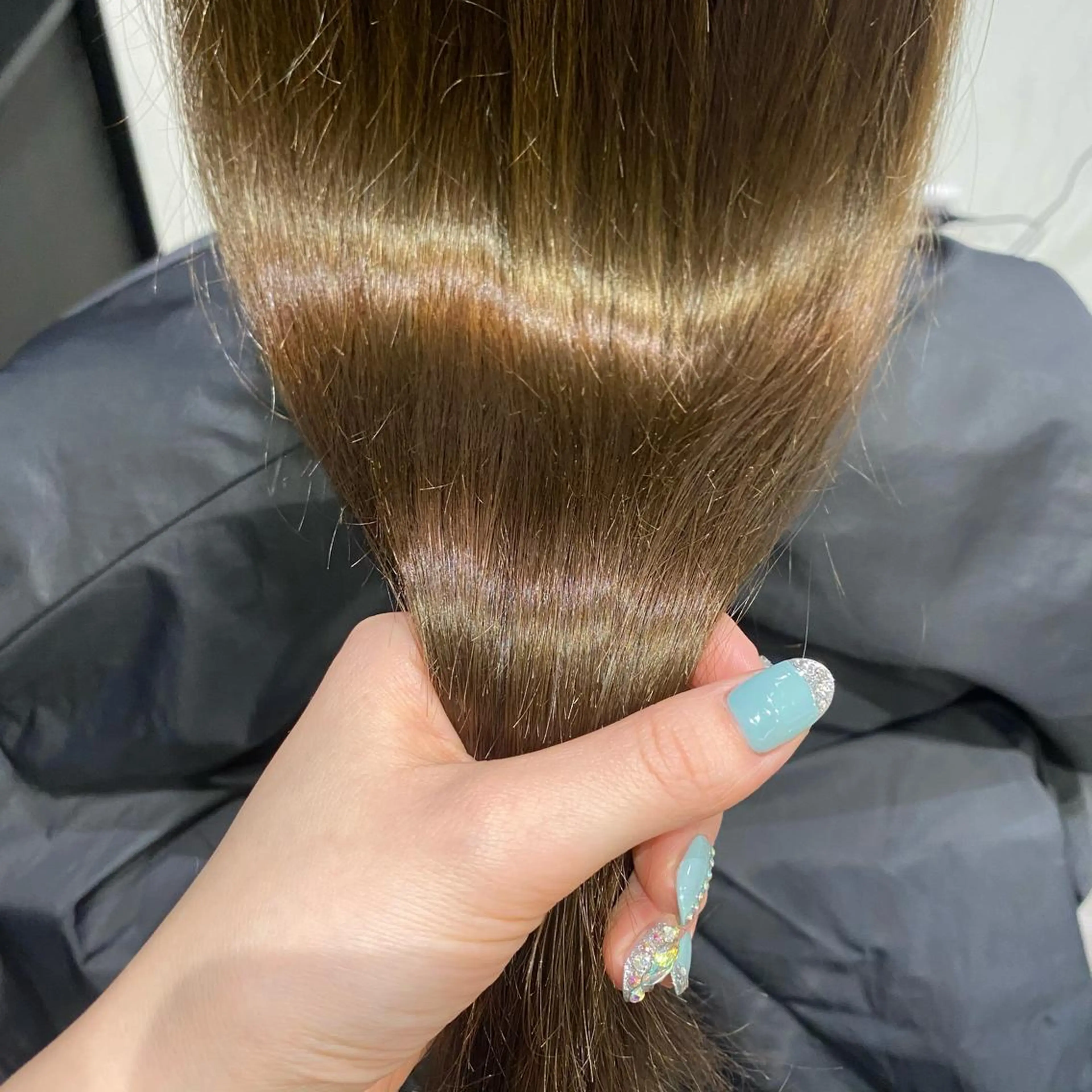 セミロング 大野 美紅のヘアスタイル