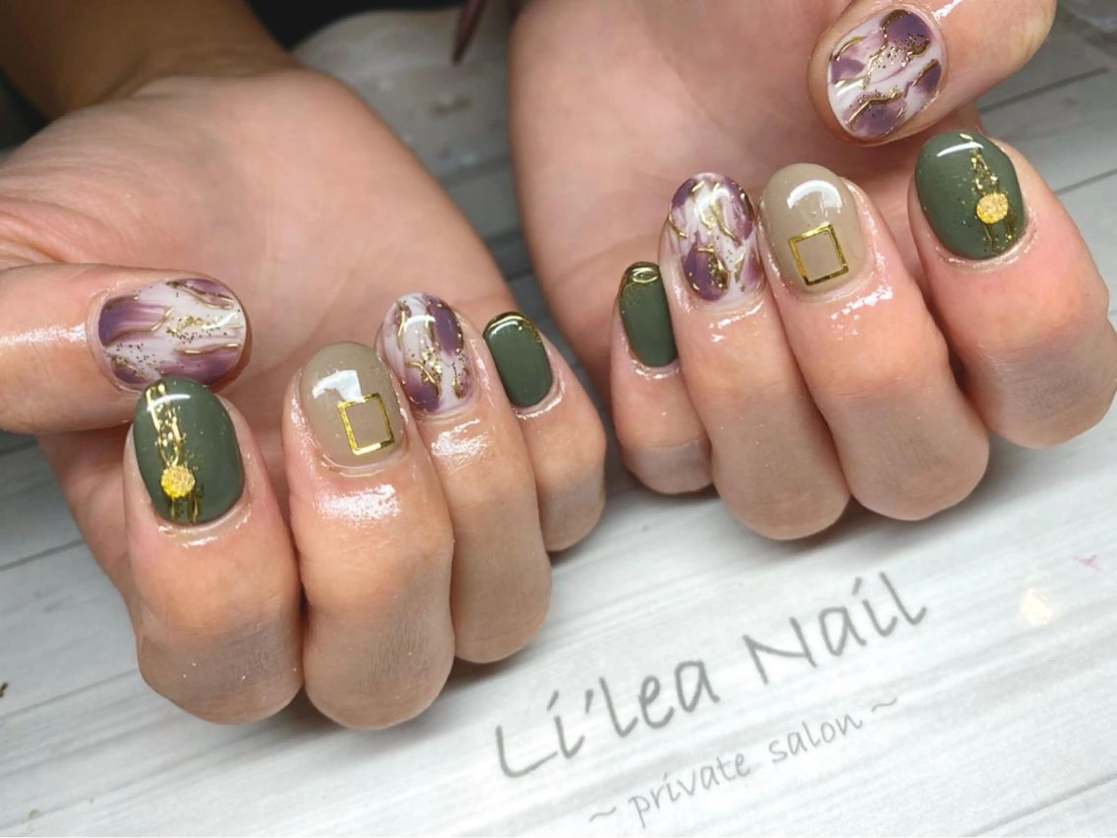 ネイル Li'leaNail AINAのネイルデザイン