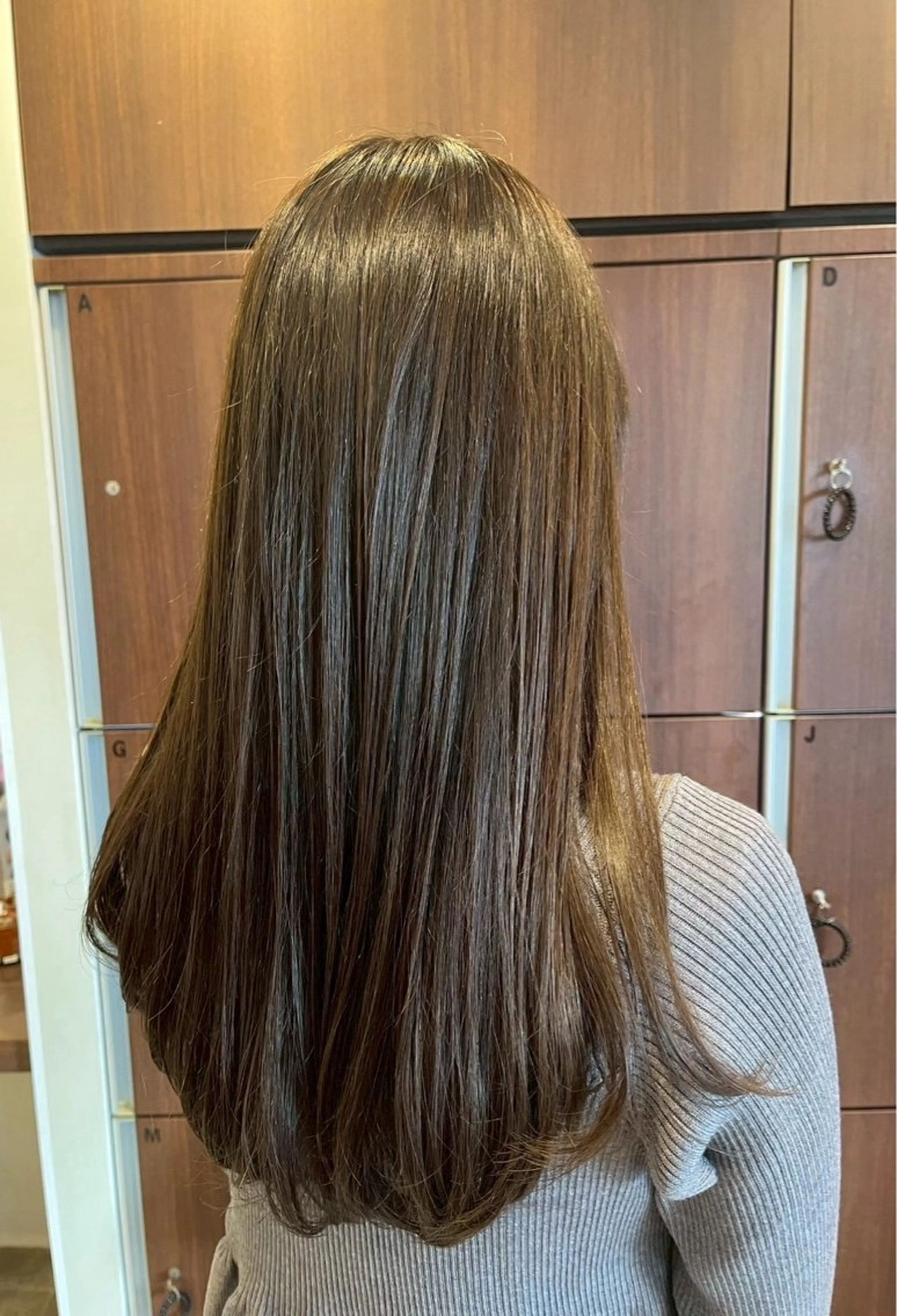 ロング カラー カット ヘアカラー 脇野 真琴のヘアスタイル