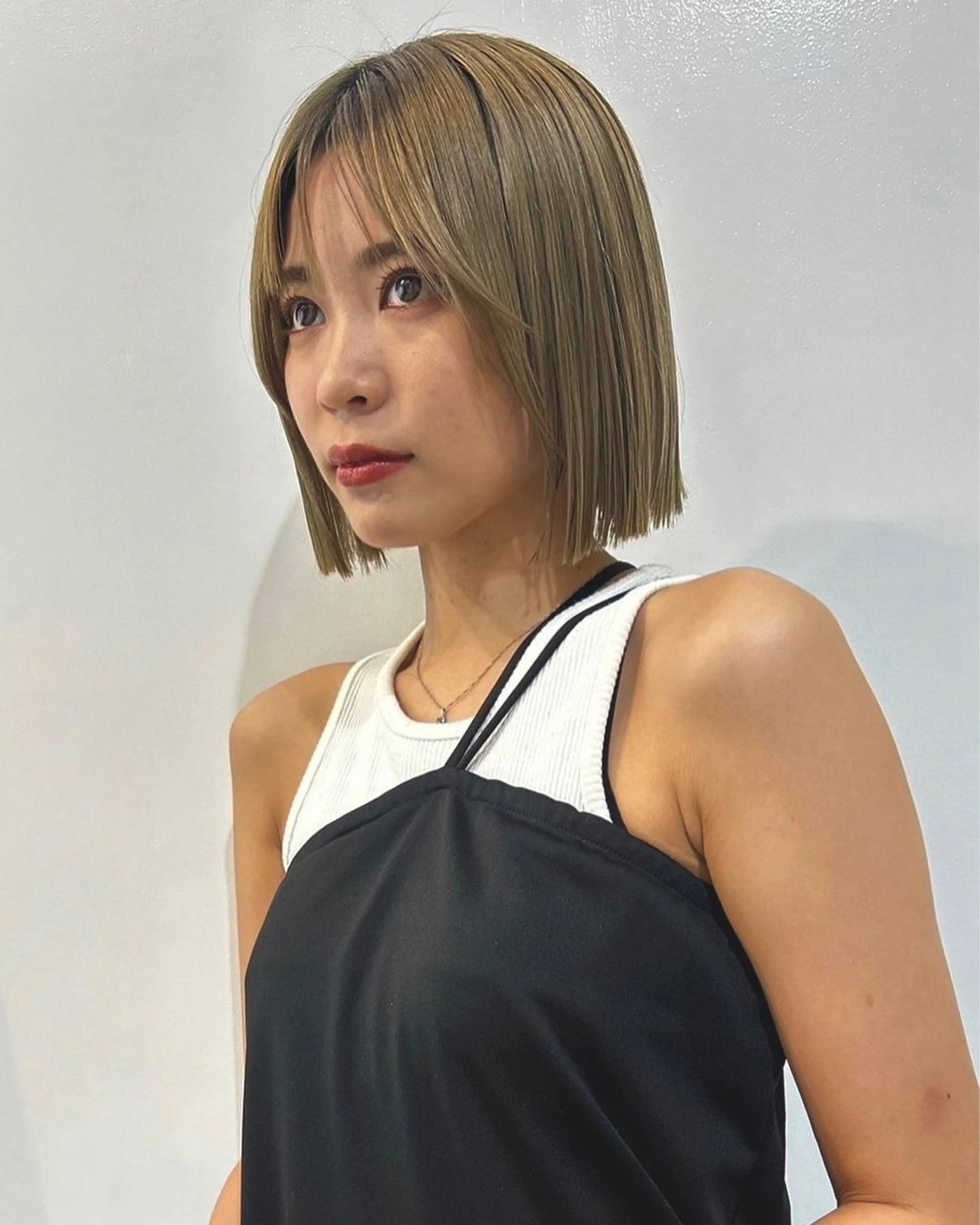 ミディアム 切りっぱなしボブ ボブ 🔥12月限定 ボブカット¥0🔥のヘアスタイル