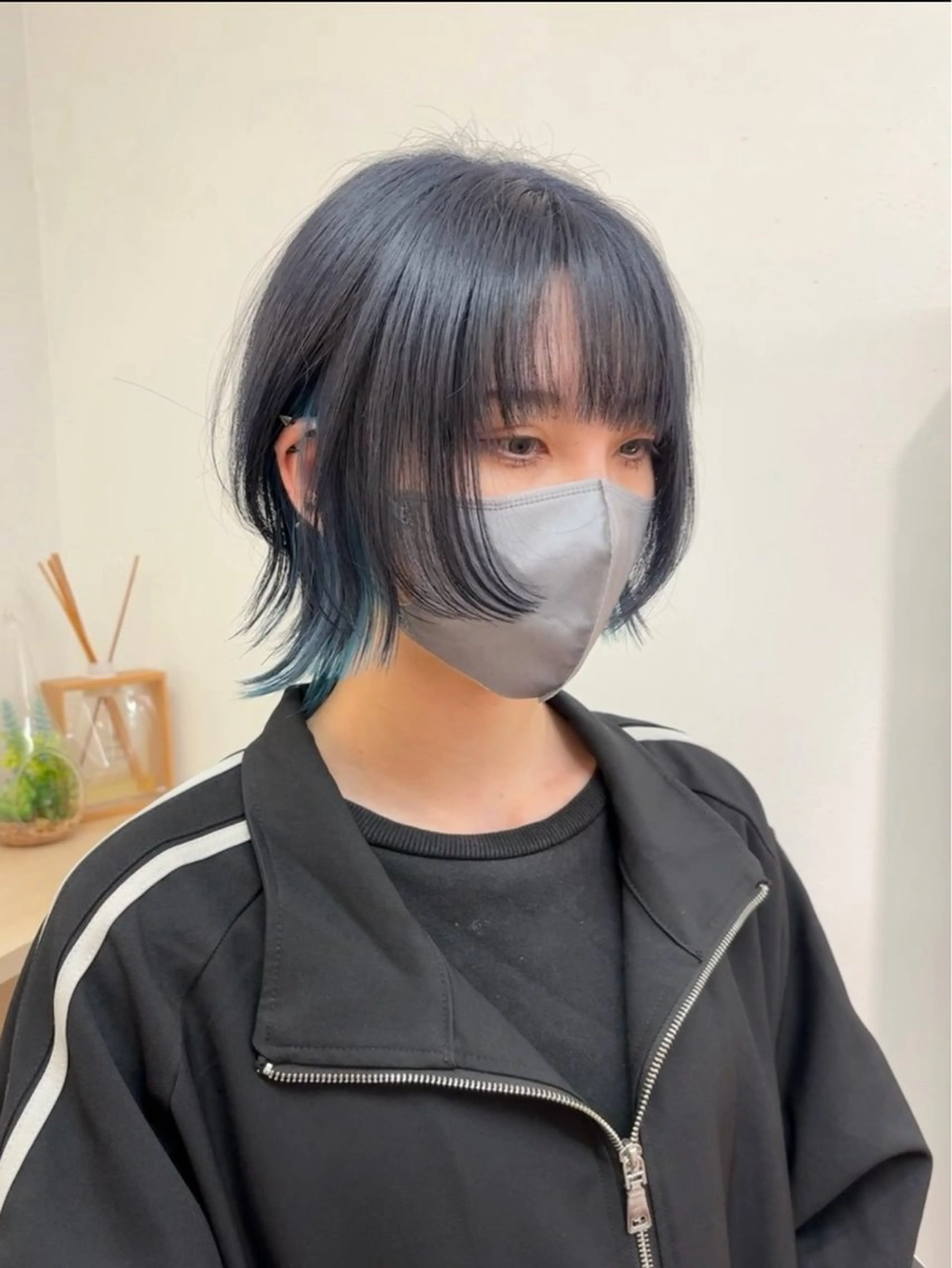 【ご新規様限定★イヤリングカラー】カット＋カラー＋ブリーチ ¥15950⇒￥12000の写真