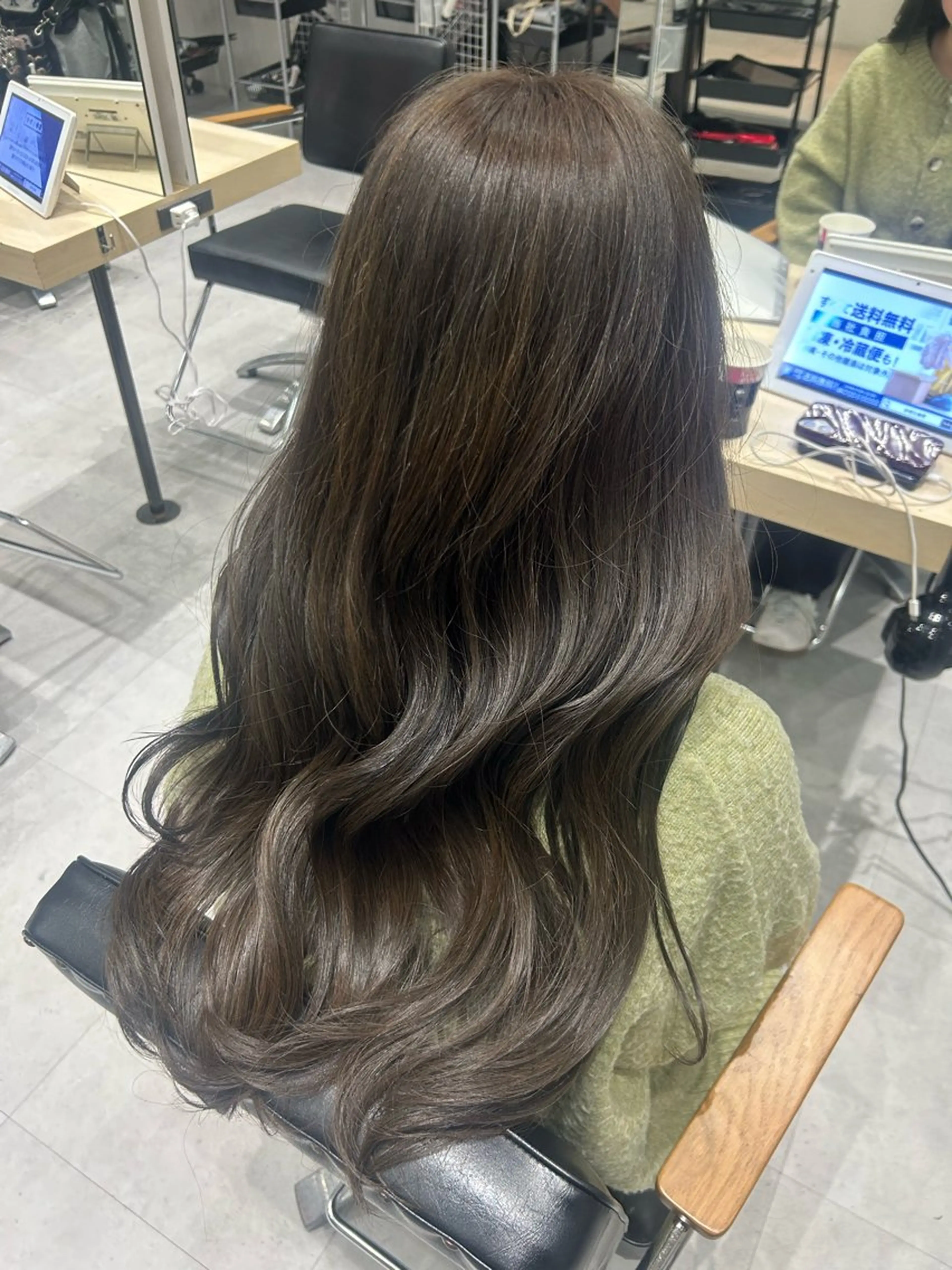 ロング 艶、美髪カラー✨ harukaのヘアスタイル