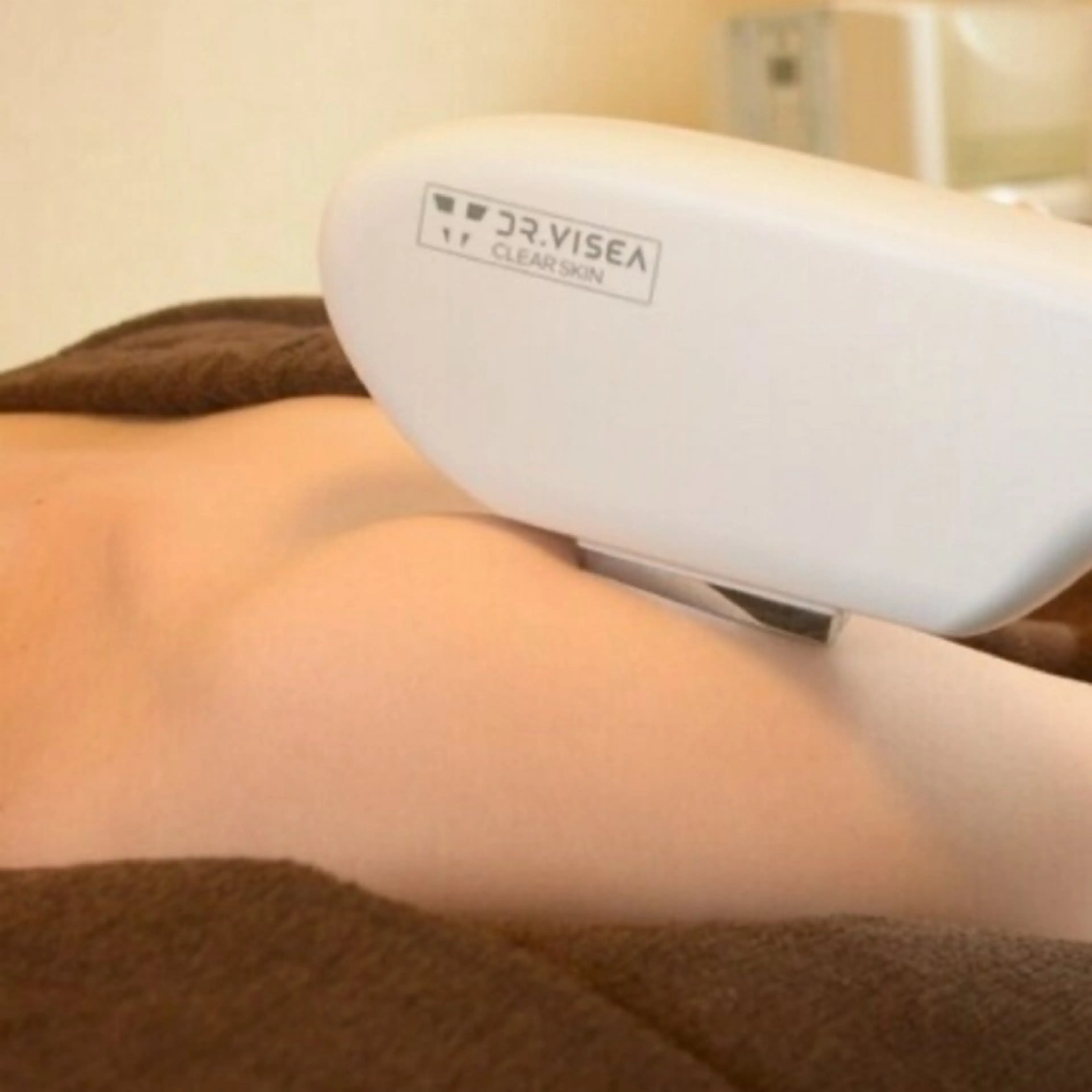 【学割U22】全身脱毛/美容液ジェルを使用 全身つるすべ肌に⭐️の写真