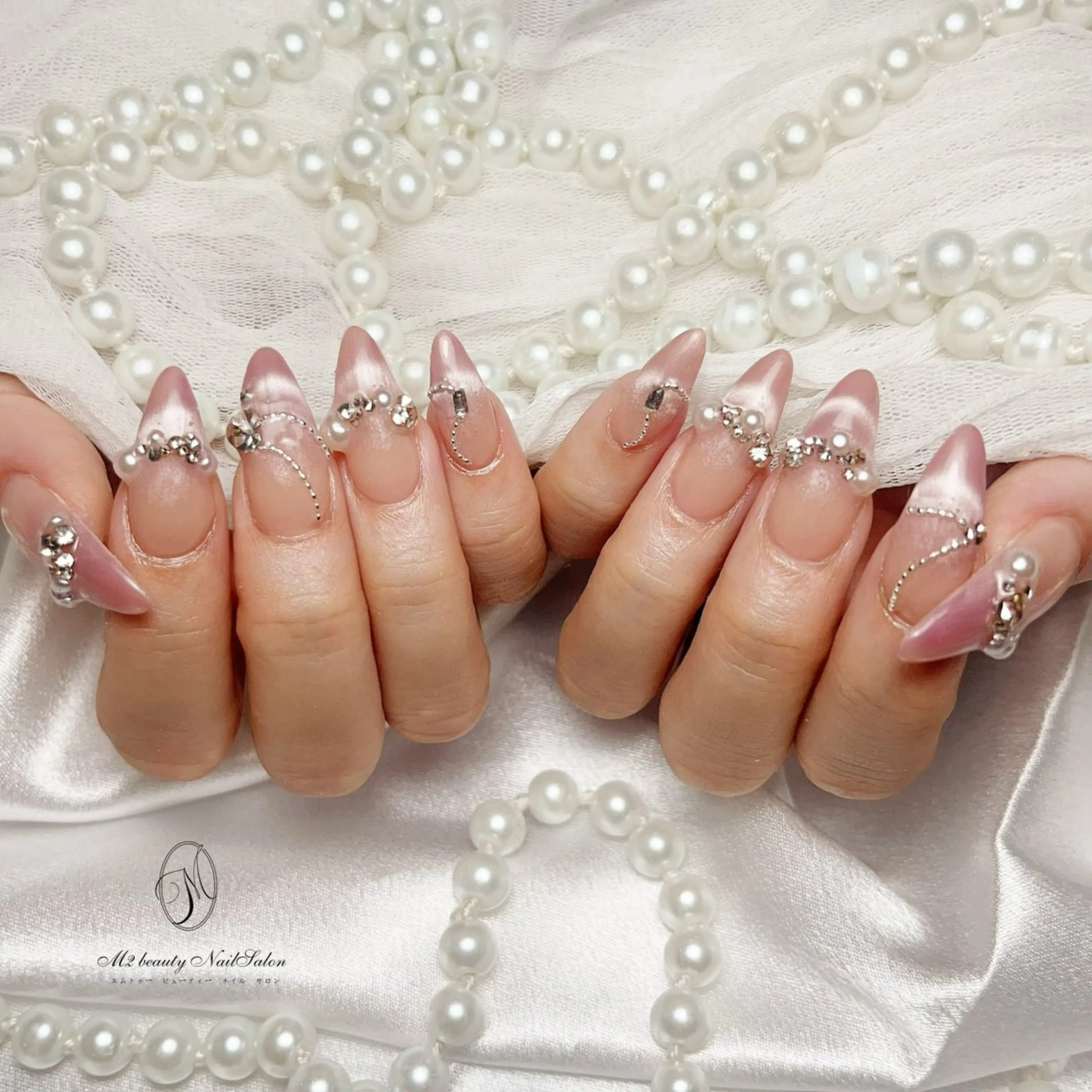 ネイル M2 BEAUTY Marieのネイルデザイン