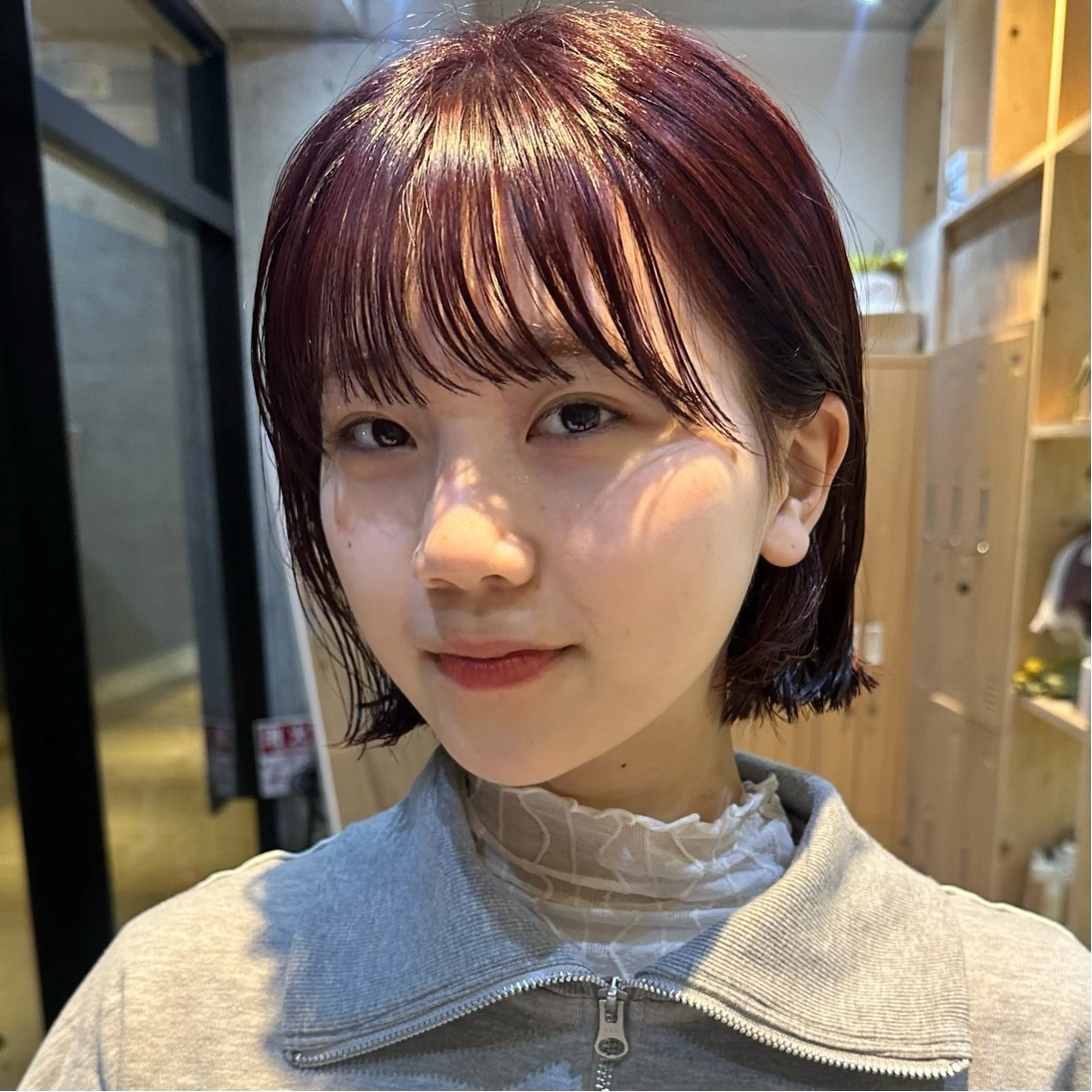 ミディアム ボブレイヤー ボブ レイヤーカット ボブ/レイヤー/ニュ アンスパーマ/小夏のヘアスタイル