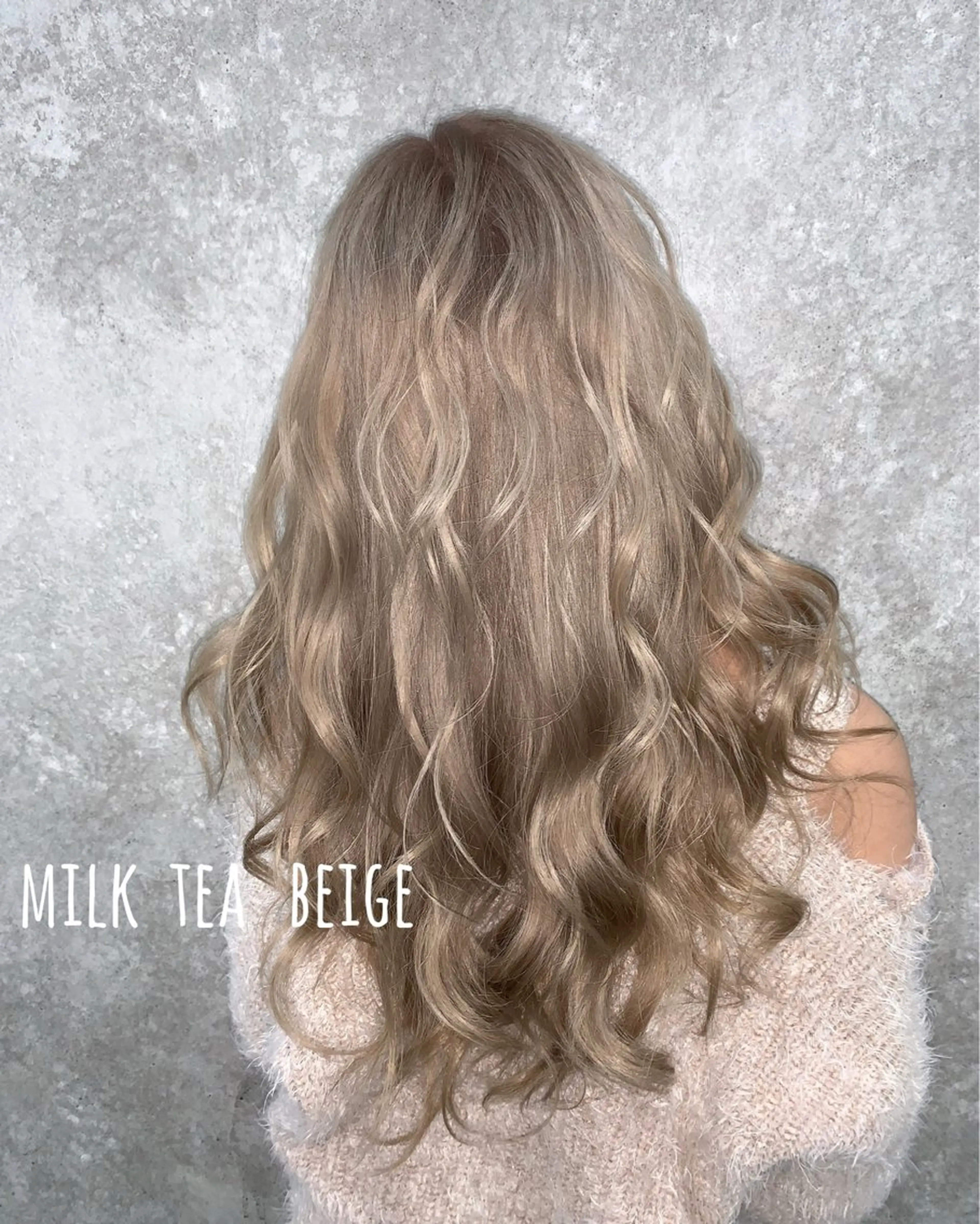 ミディアム カラー ベージュカラー ミルクティーベージュ ヘアカラー トリートメント Nino（ニーノ）所属・にしき さんのヘアスタイル