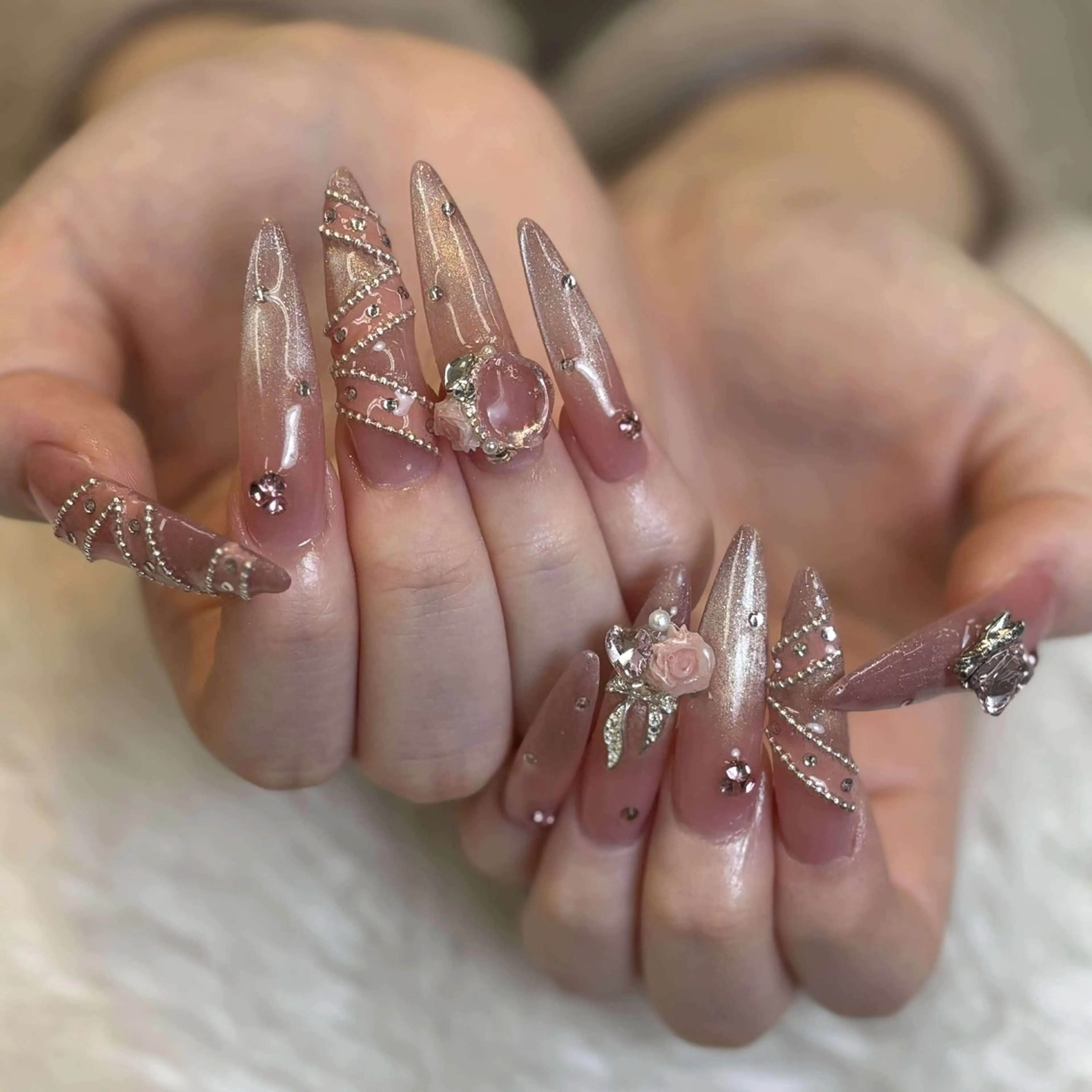 ネイル アートネイル 成人式 ジェルネイル ニュアンスネイル 夏ネイル ハンドネイル Jenn Nail Salonのネイルデザイン