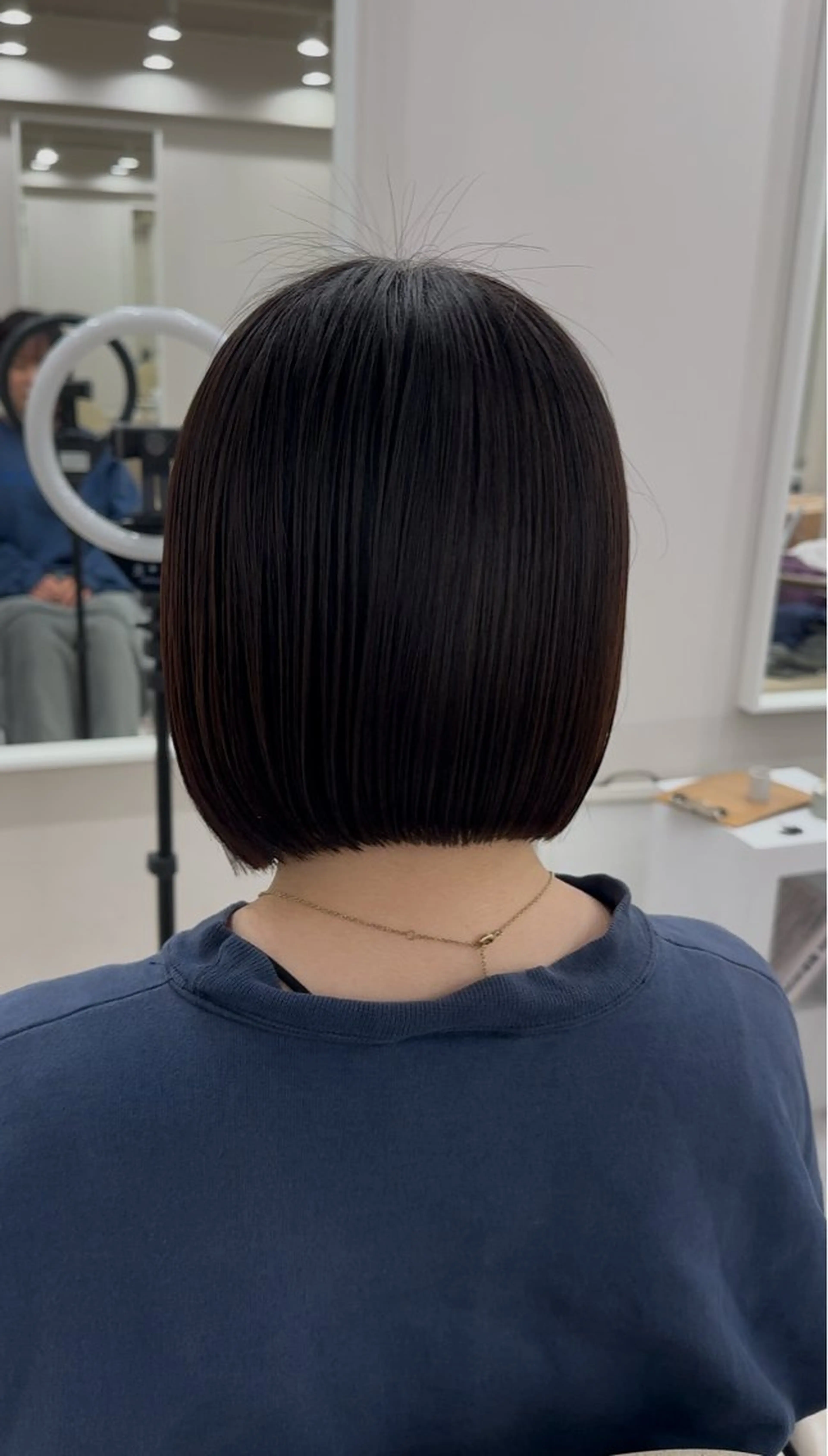 ショート ボブ カット ヘッドスパ ボブ、レイヤー、 ハイトーン、古淵のヘアスタイル
