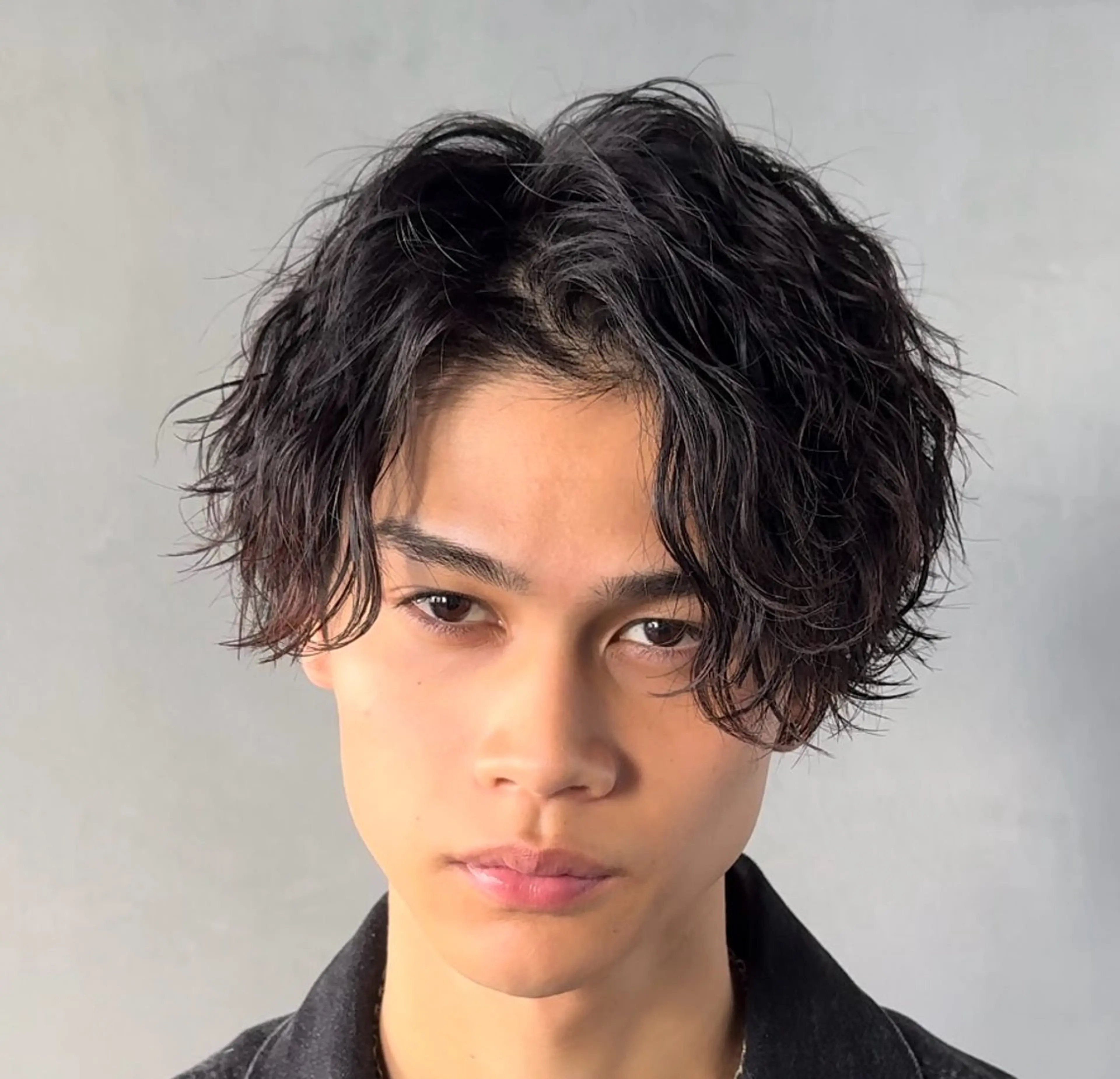 ミディアム パーマ ヘアアレンジ メンズ fifth 石川 凪のヘアスタイル