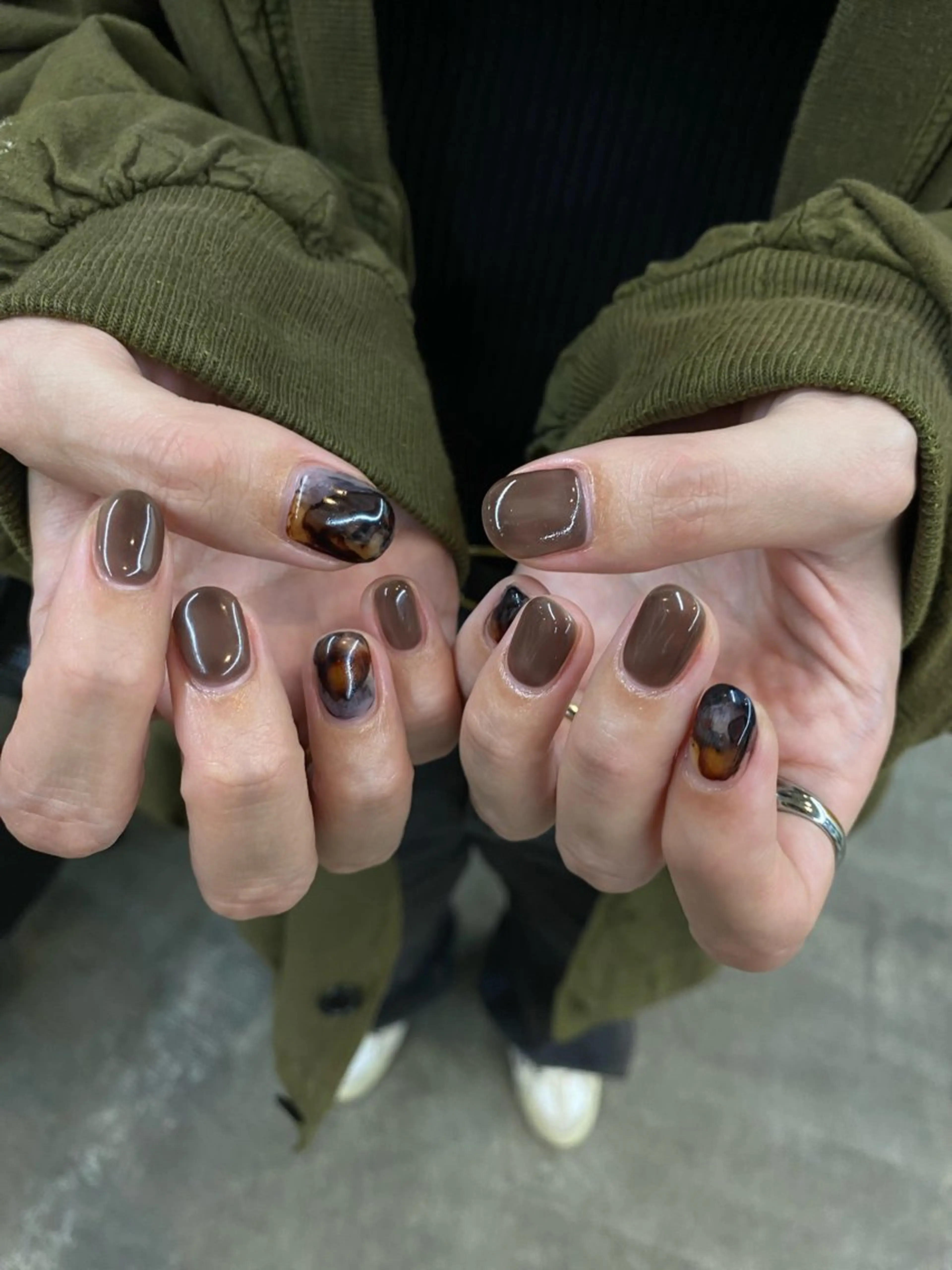 ネイル アートネイル シンプルネイル nable.所属・栗林 実莉のネイルデザイン