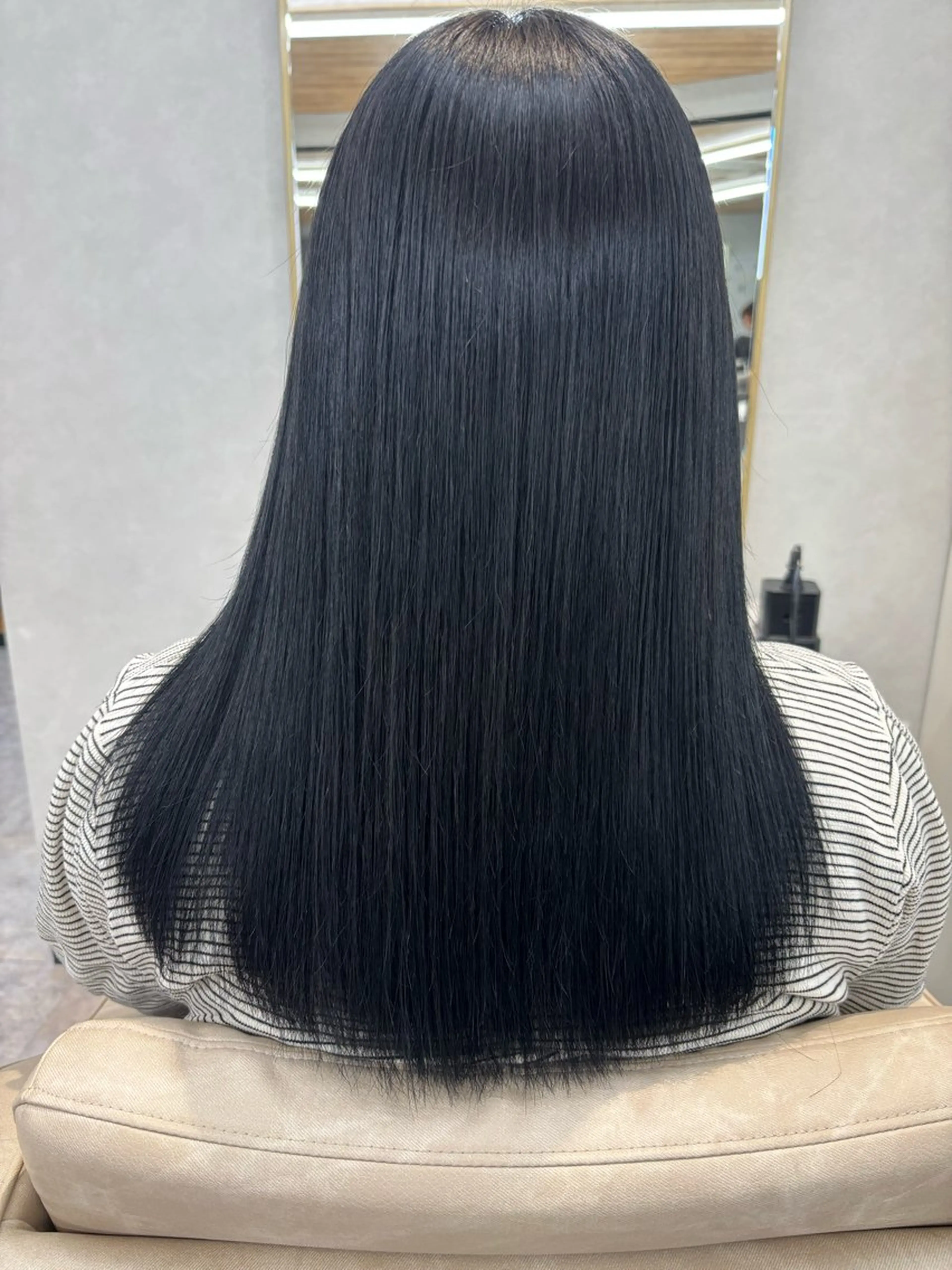 ロング カラー A.BY.WHO マヤのヘアスタイル