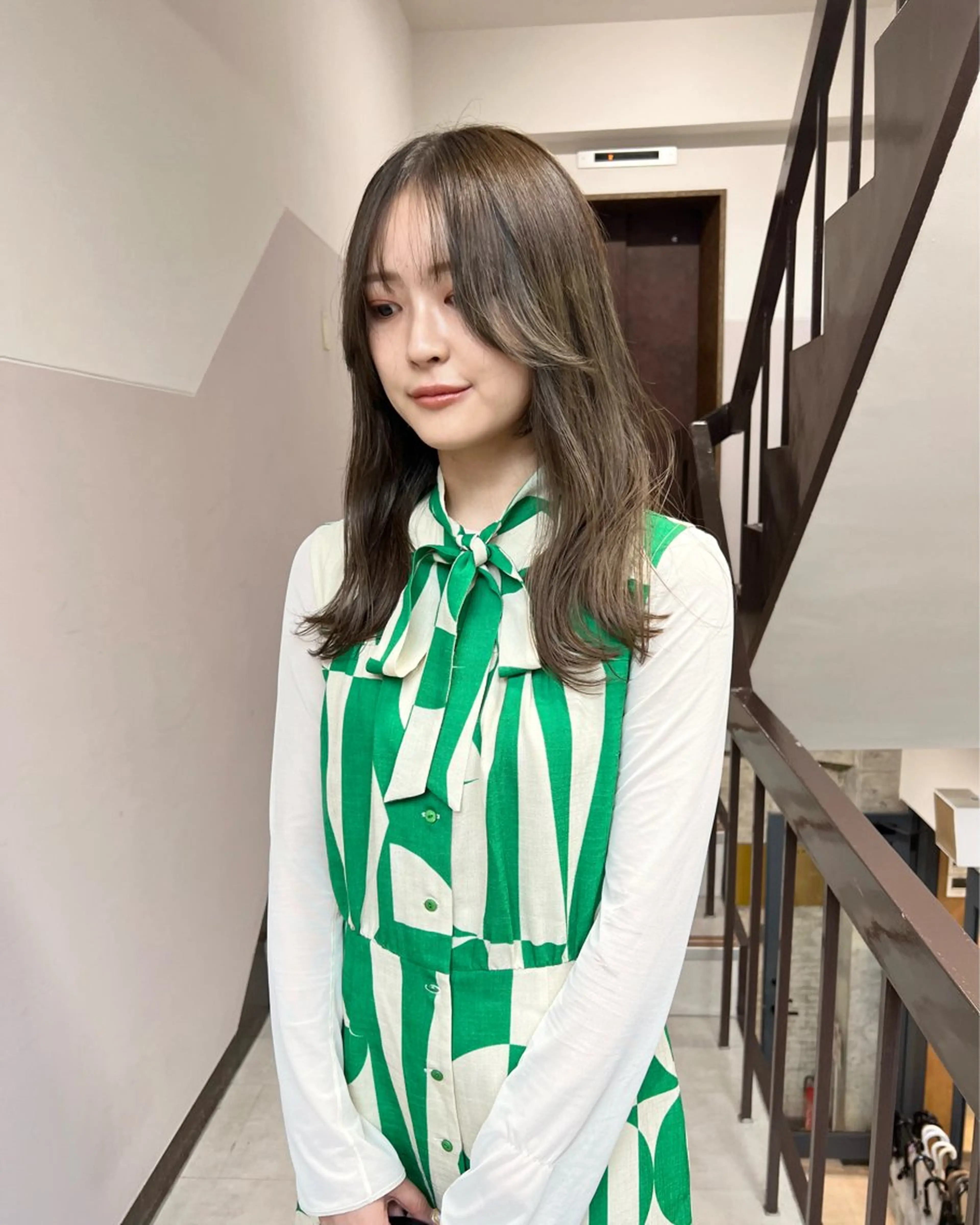 セミロング カラー カット ヘアカラー トリートメント 樫原裕二/レイヤー カット/透明感カラーのヘアスタイル