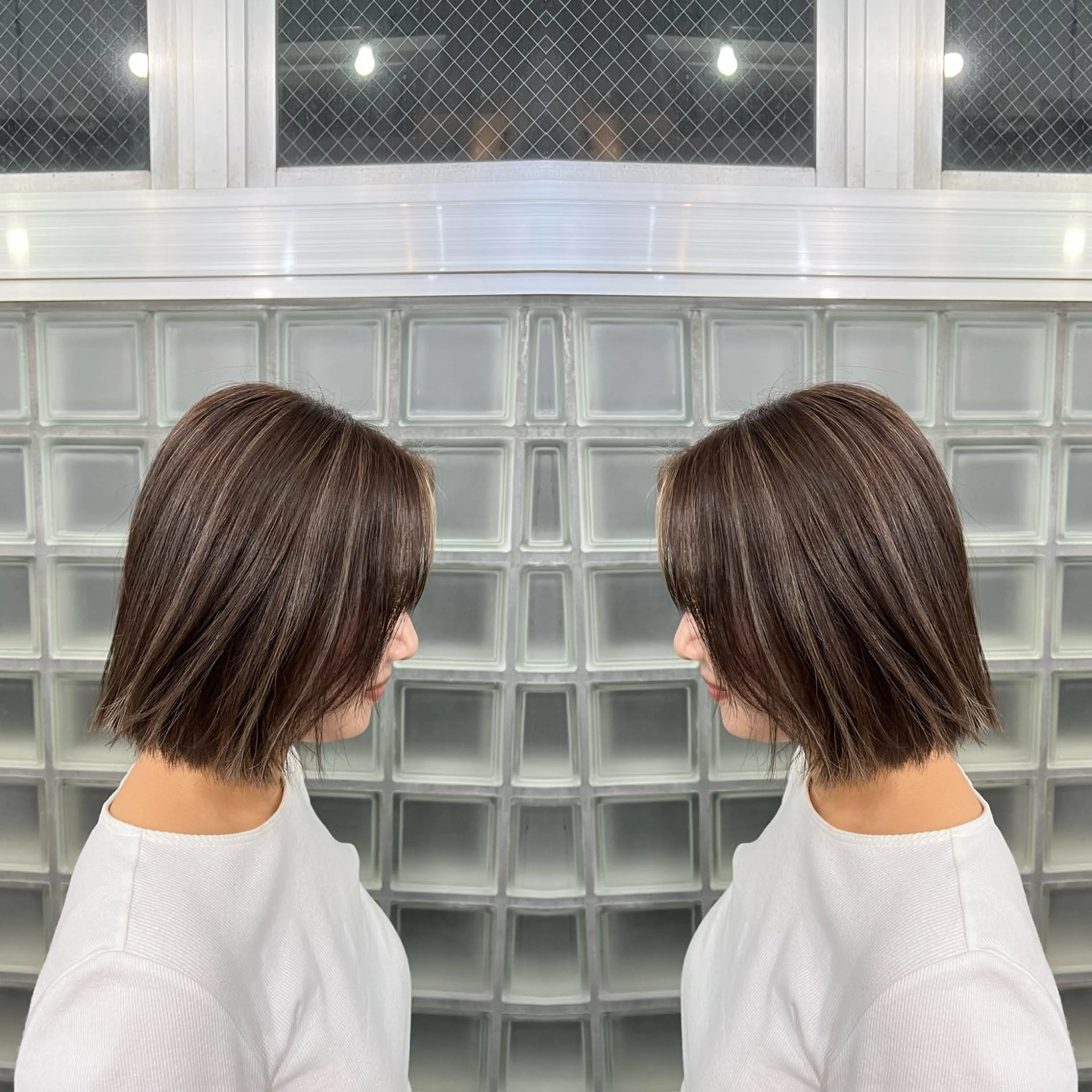 ミディアム カラー ハイライト/レイヤー /ハイトーン/AOIのヘアスタイル