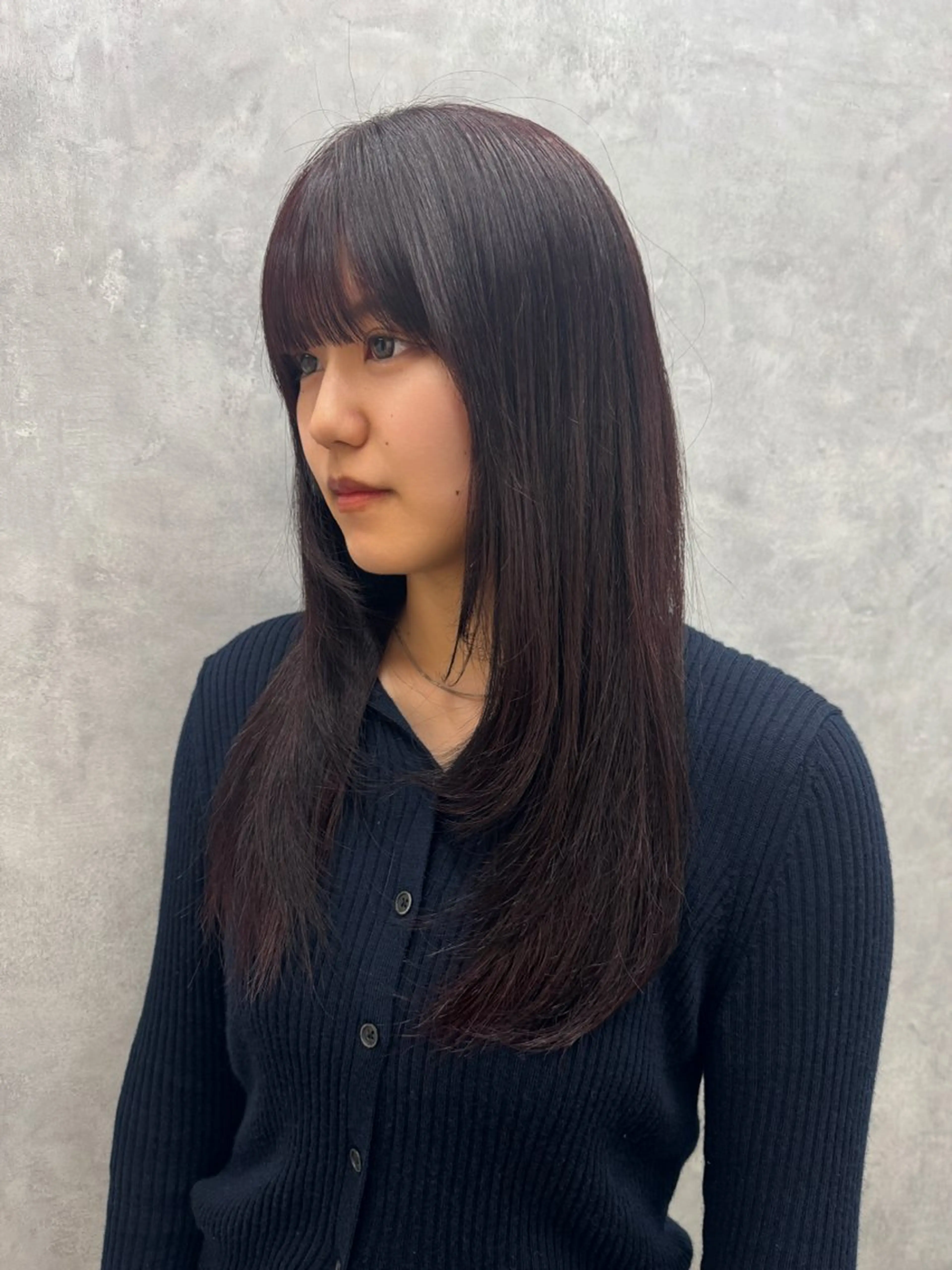 ロング カラー 顔まわりレイヤー 顔周りカット レイヤーカット funnu୨୧ えりんのヘアスタイル