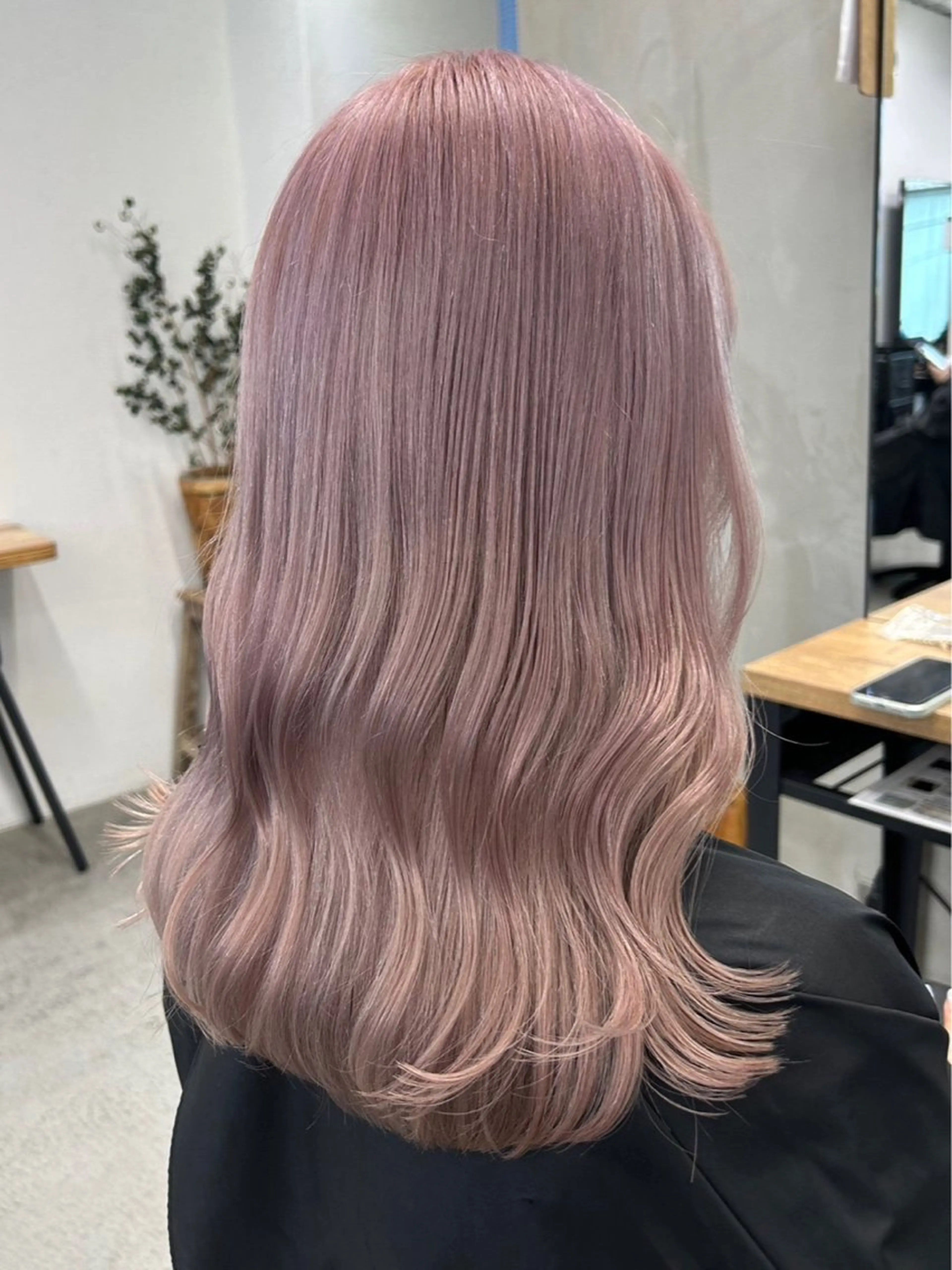 ロング カラー ヘアアレンジ ピンクカラー カット ヘアカラー 🫧透明感カラー/ ナルハ🫧のヘアスタイル