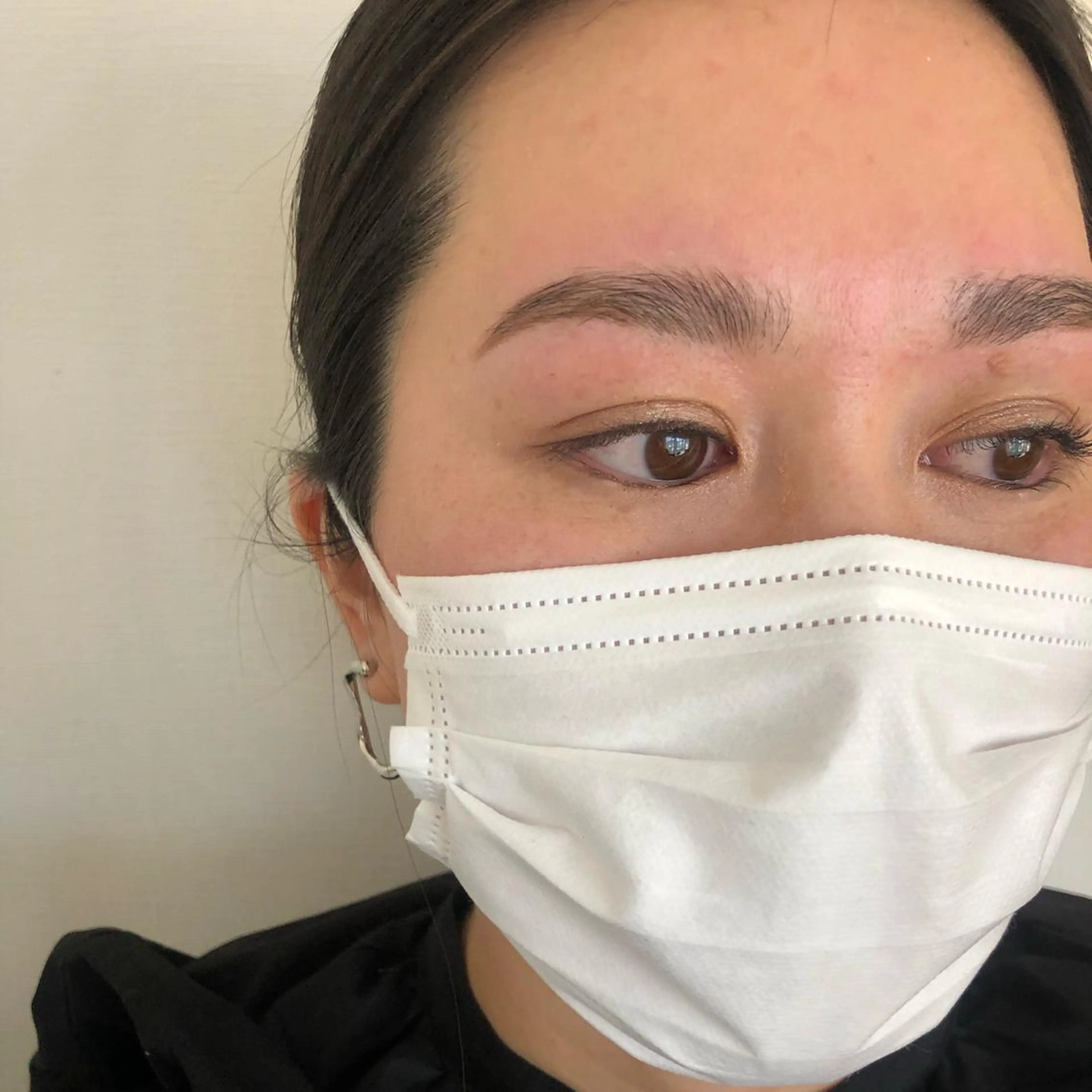 アイブロウ 眉毛　まつ毛パーマ suu梅田のエステ・リラクイメージ