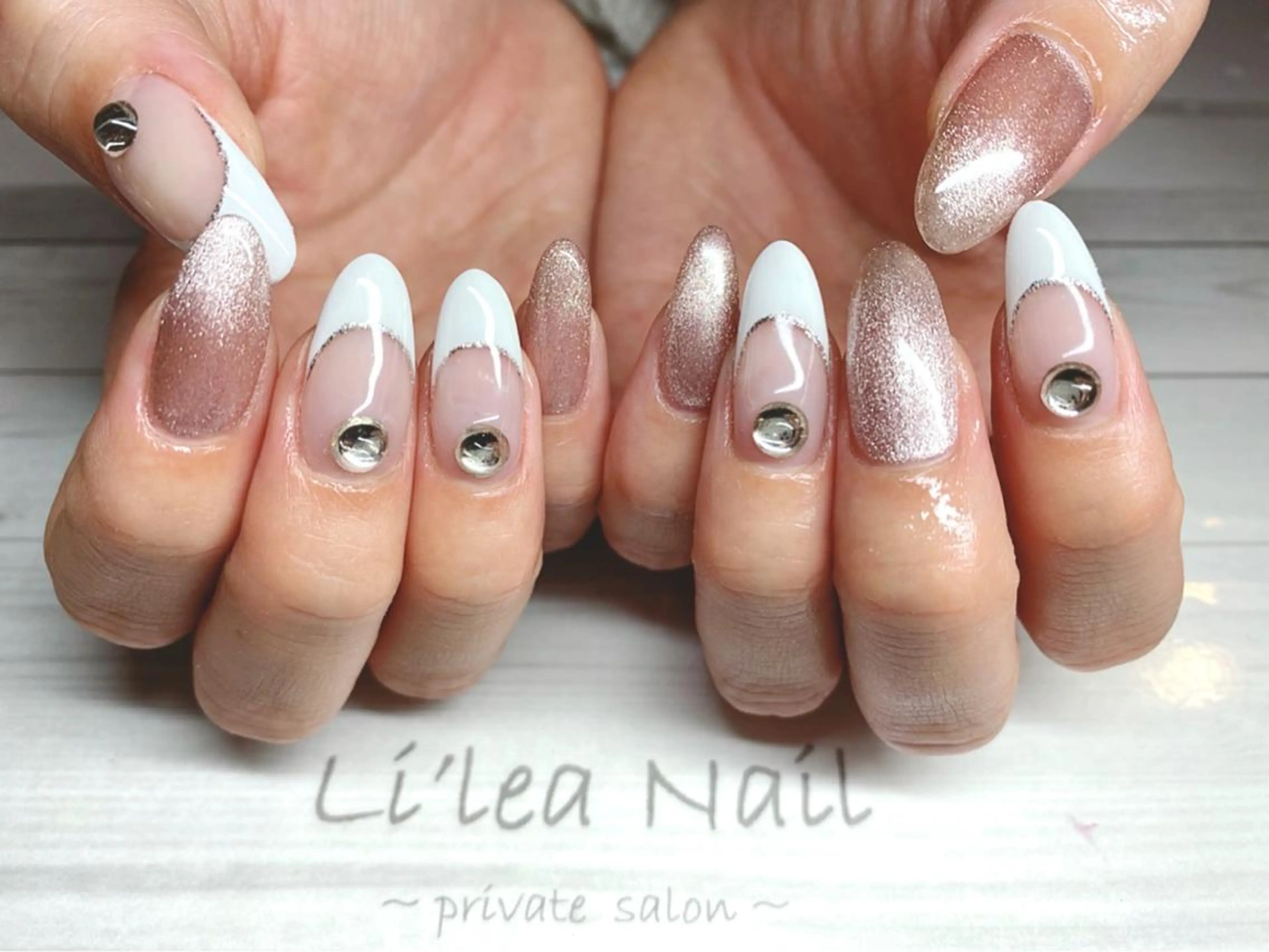 ネイル Li'leaNail AINAのネイルデザイン