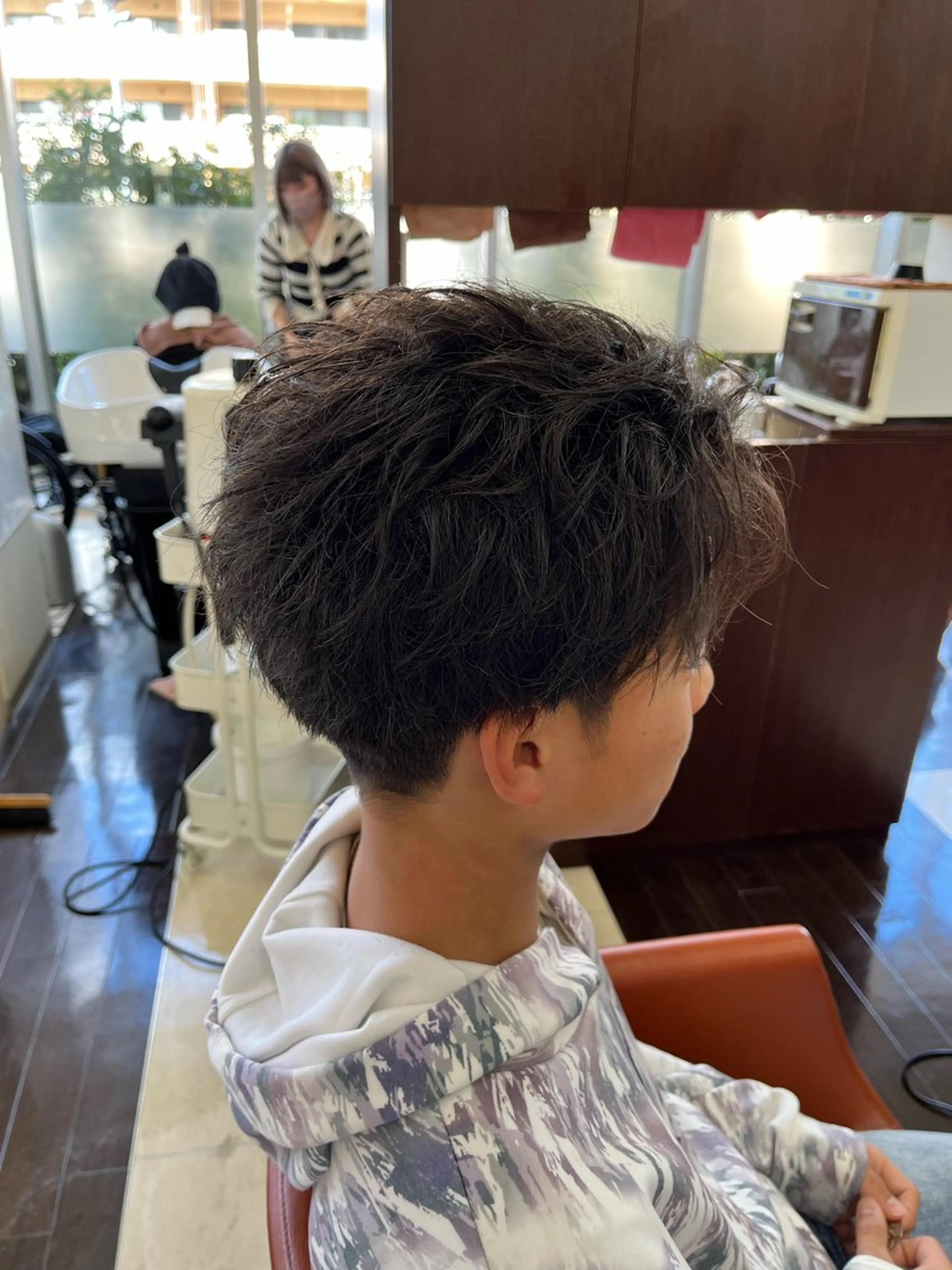 ショート パーマ メンズ メンズパーマ 刈り上げ ショートヘア ニュアンスパーマ 🧊メンズ特化🧊 高木航希のヘアスタイル