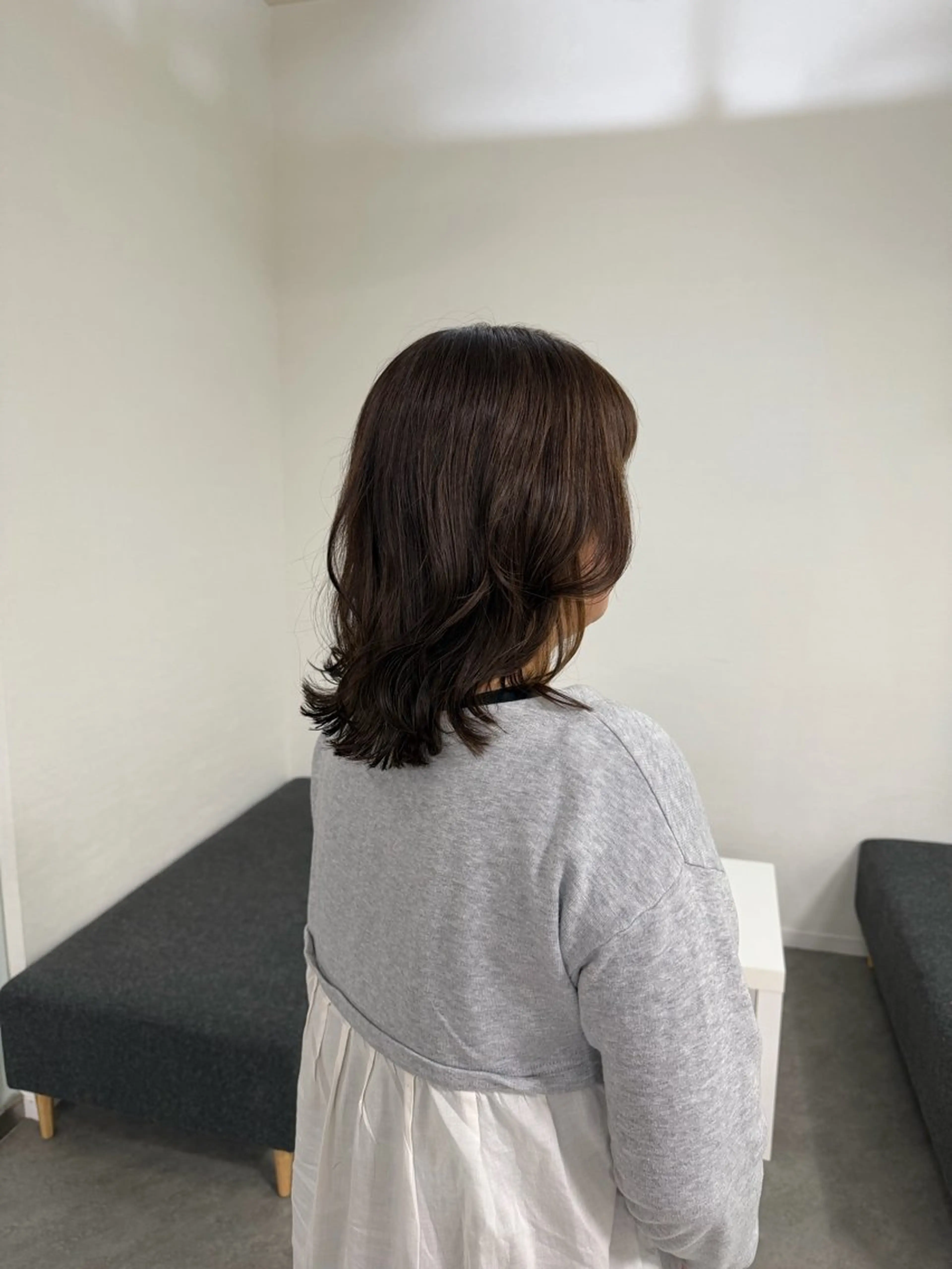 ミディアム カット 古川 みやこのヘアスタイル