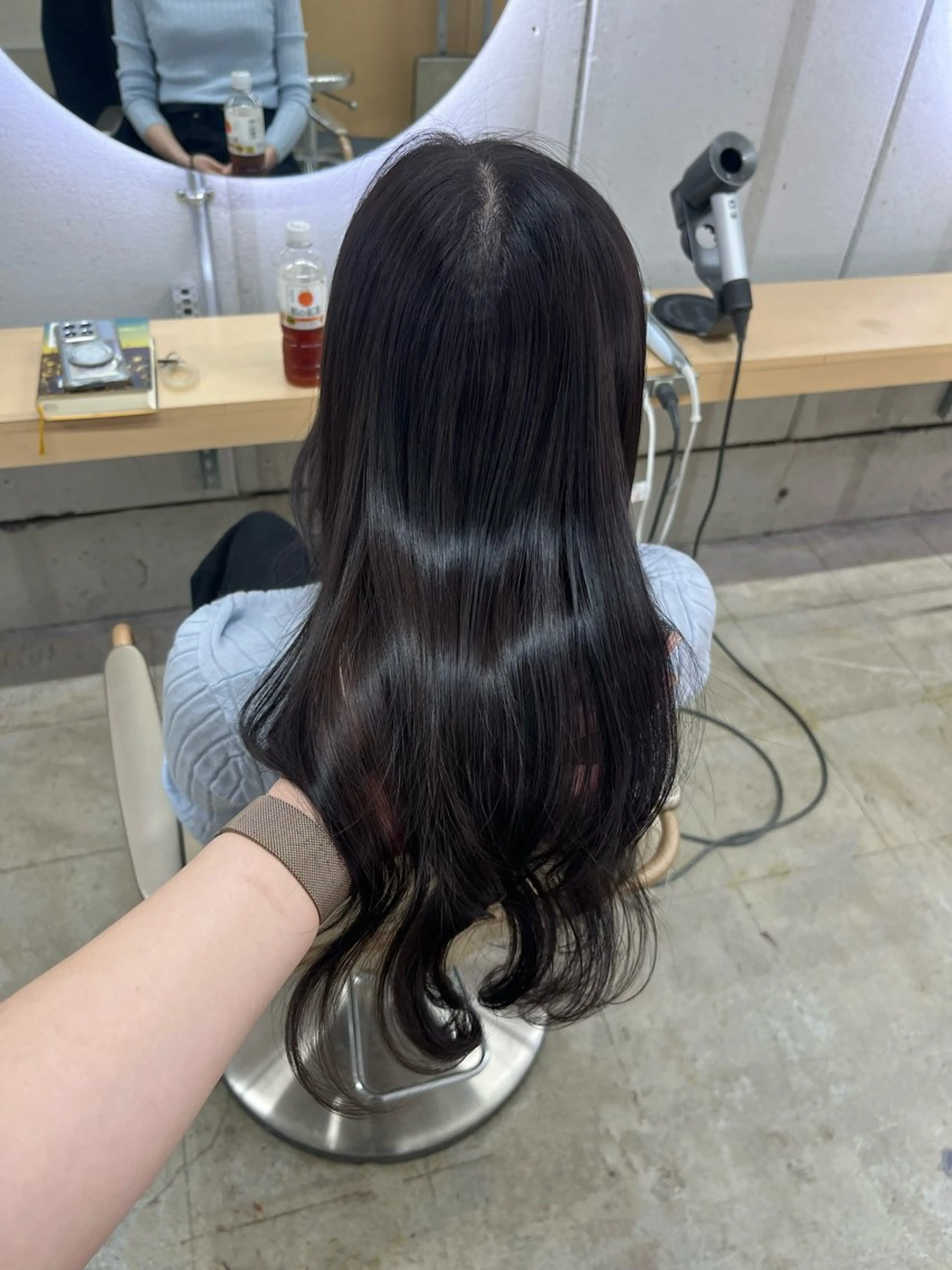 ロング sunny所属・HONOKA/ ハイトーン艶カラーのヘアスタイル