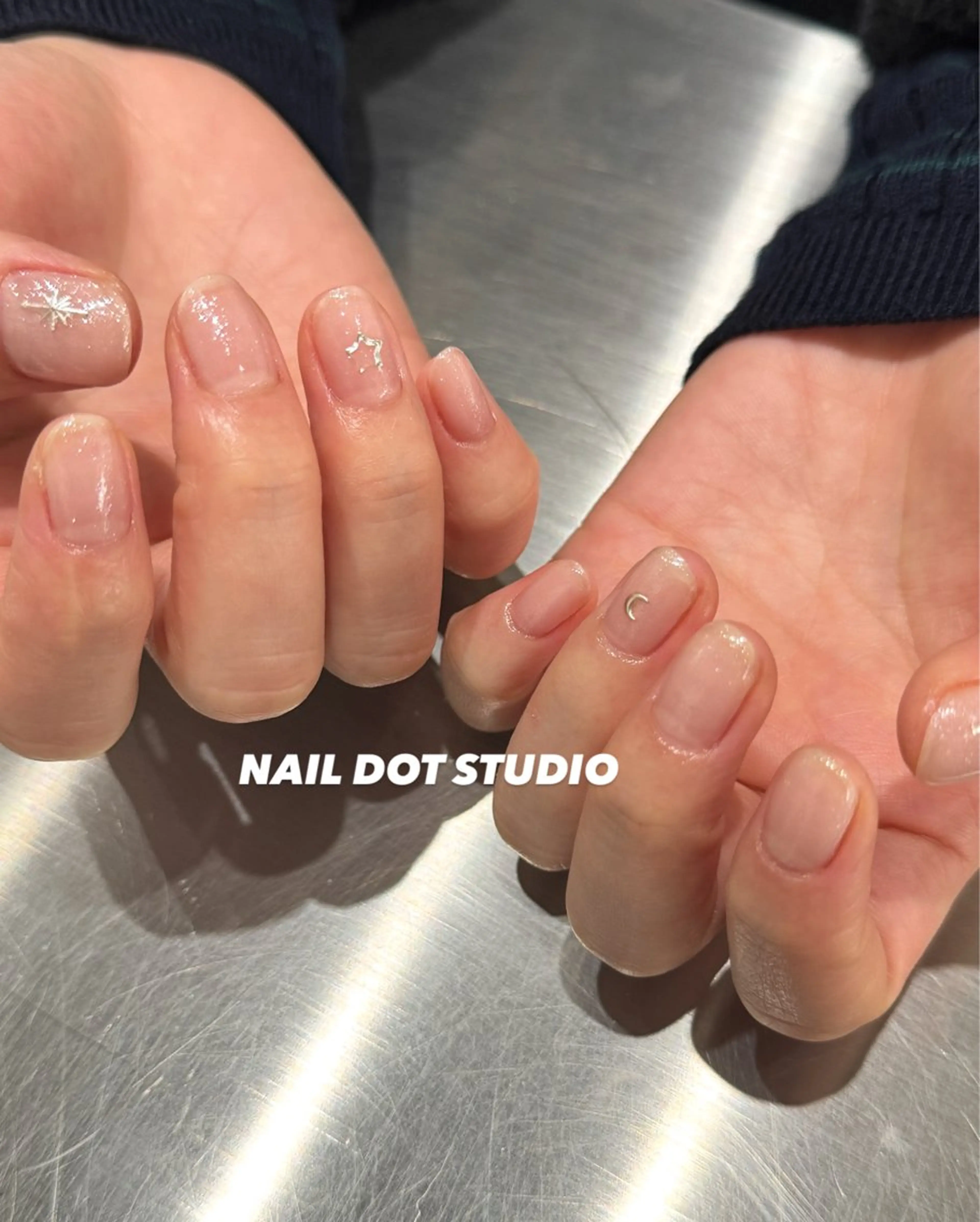 ネイル ハンドネイル NAILDOTSTU DIO SEINAのネイルデザイン