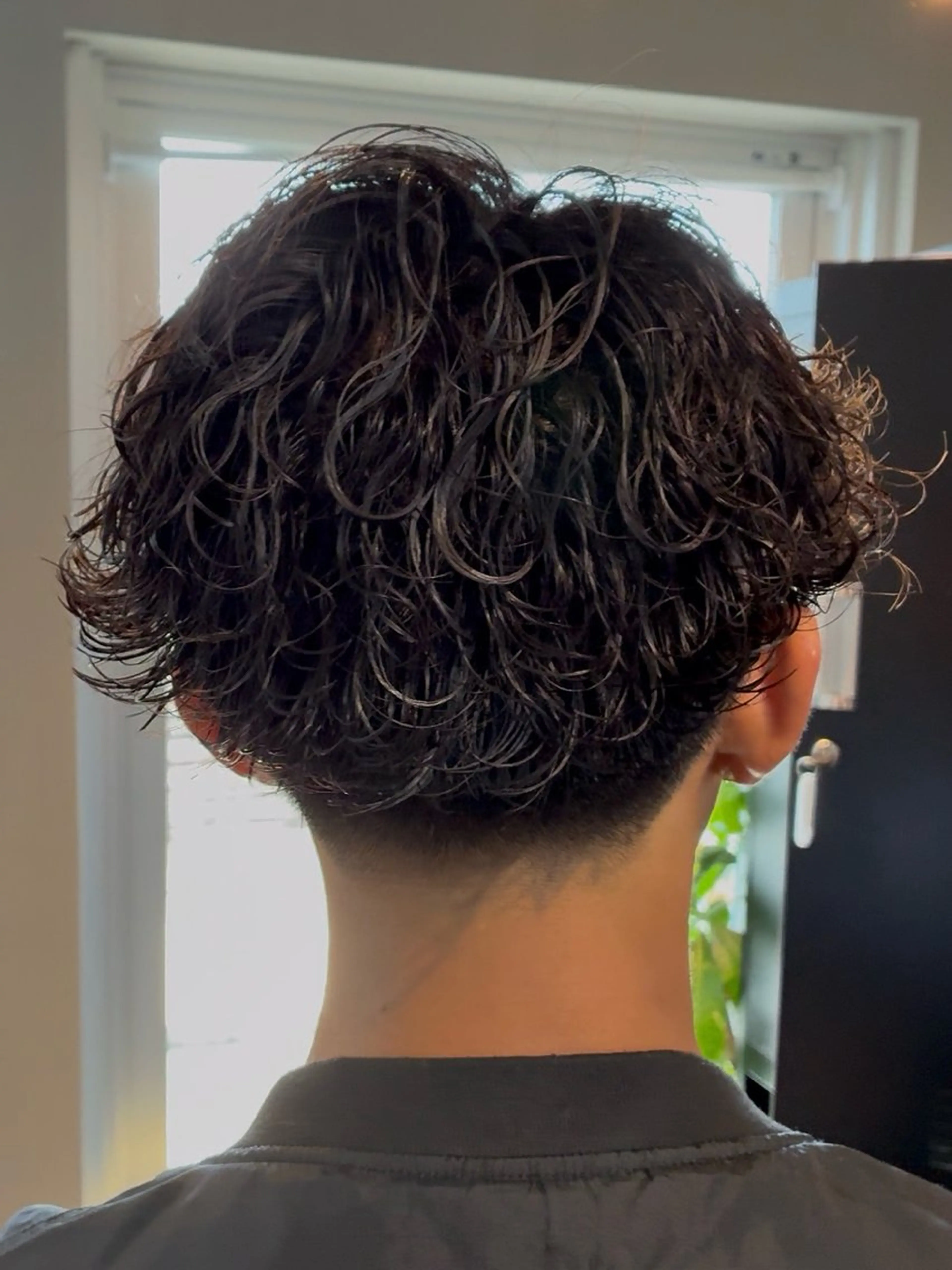 ショート パーマ メンズ フェードカット パーマ指名No.1✨ /大宮/海志のヘアスタイル