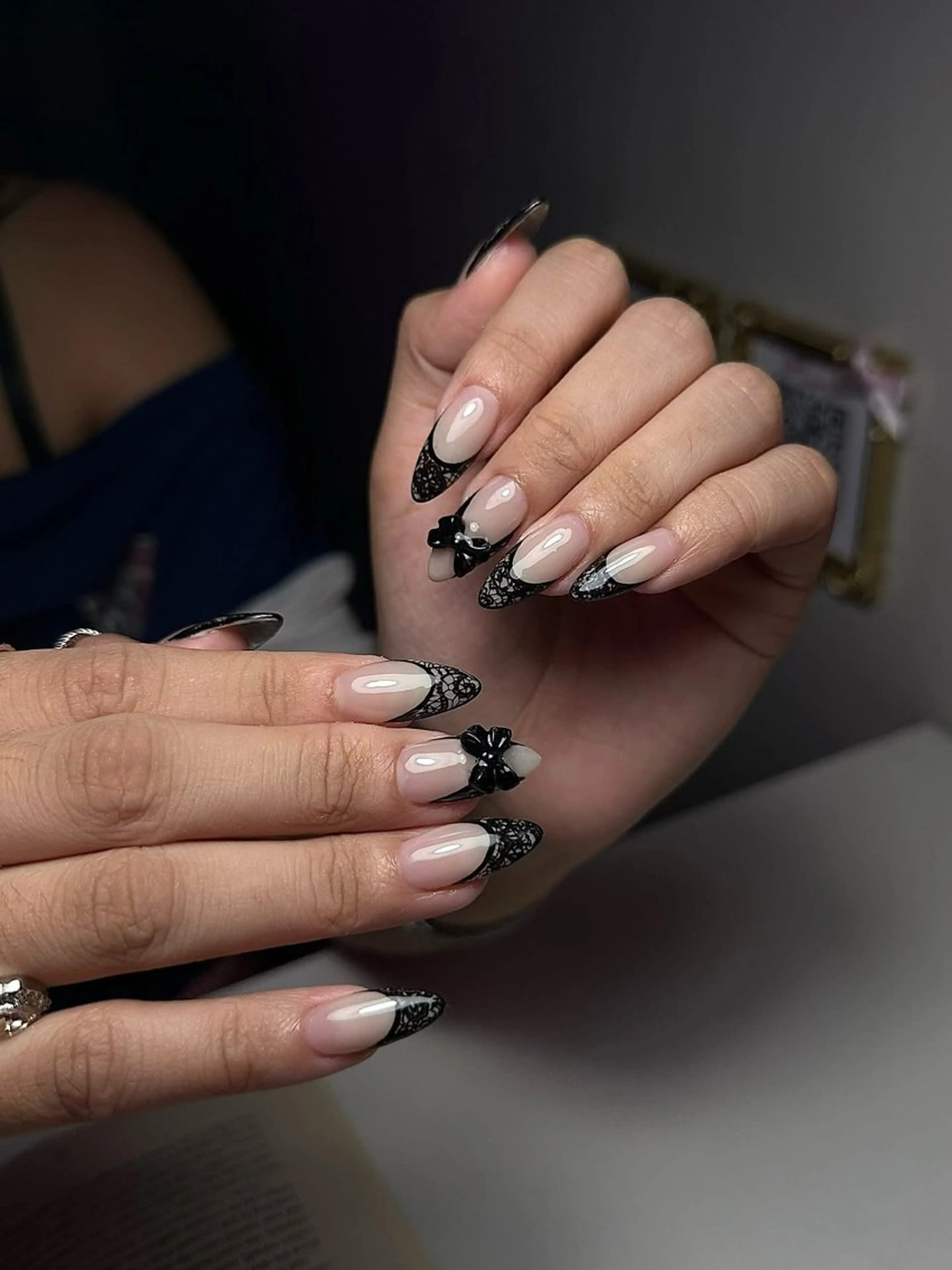 ネイル オーロラネイル ブルー チークネイル 長さ出し フットネイル ハンドネイル JIN 168 新大久保のネイルデザイン