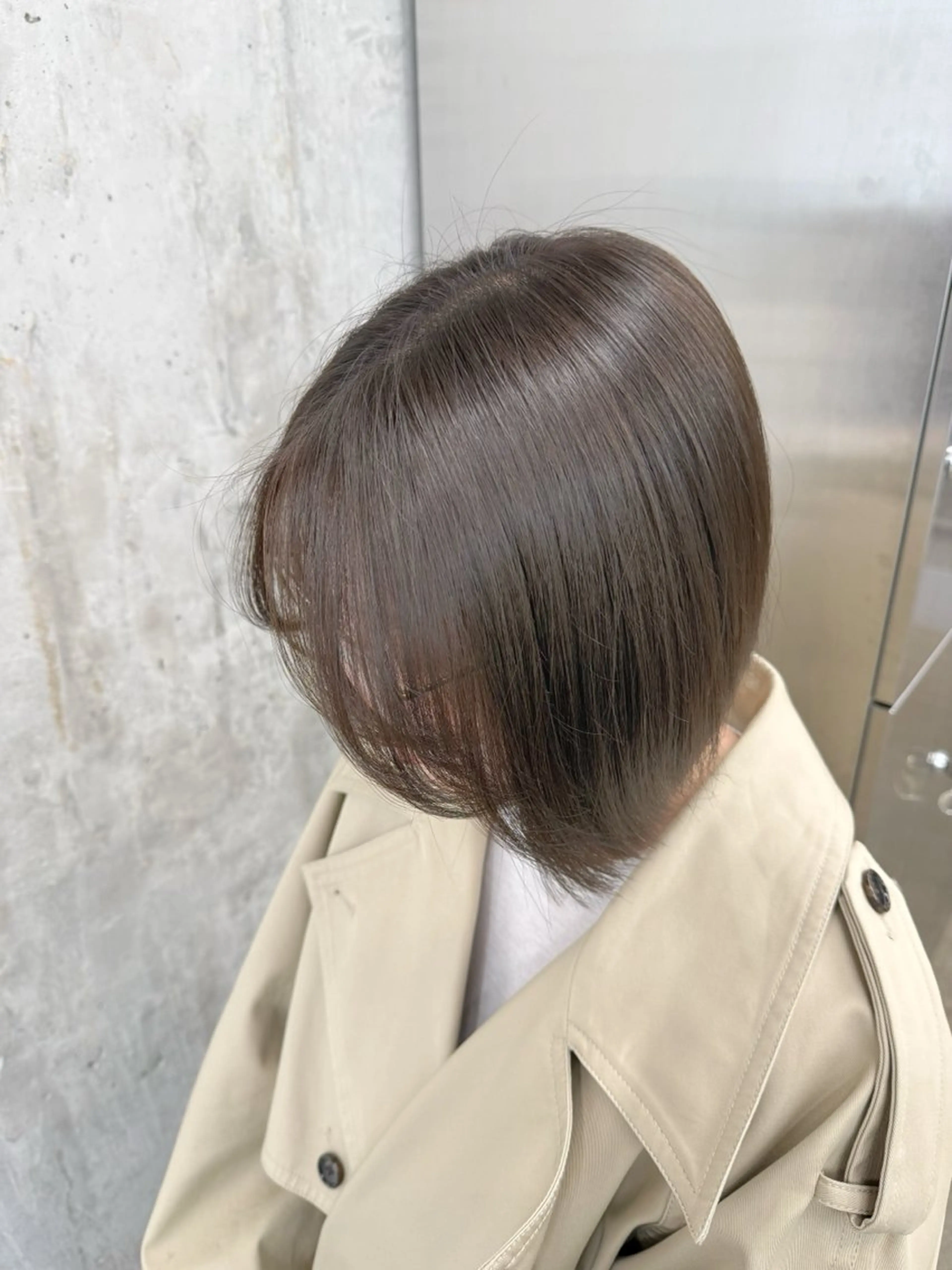 ショート カラー グレージュ カット ヘアカラー トリートメント 高橋大樹/グレージュ 透明感/髪質改善のヘアスタイル