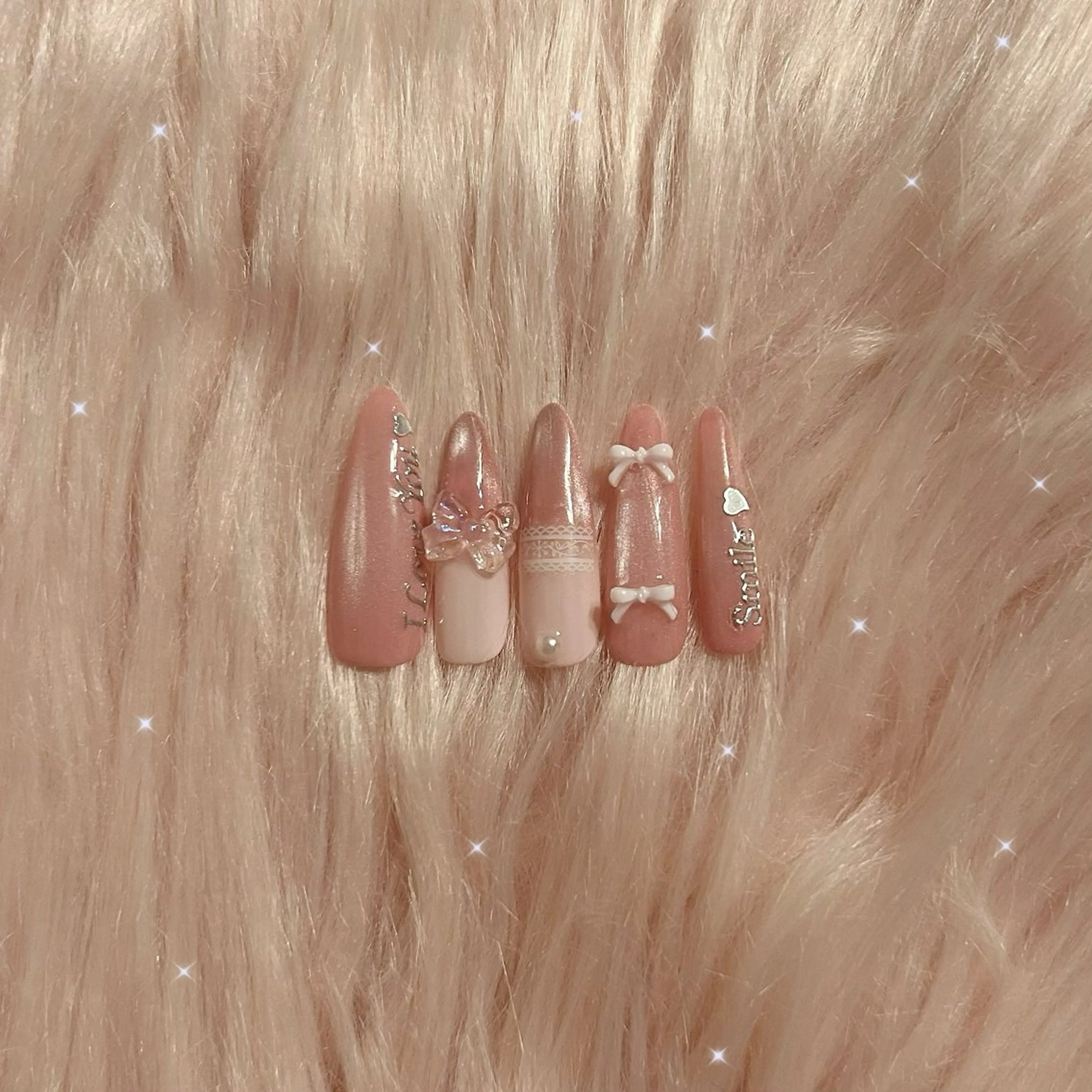 ネイル 🎀アネラ しま  🎀のネイルデザイン