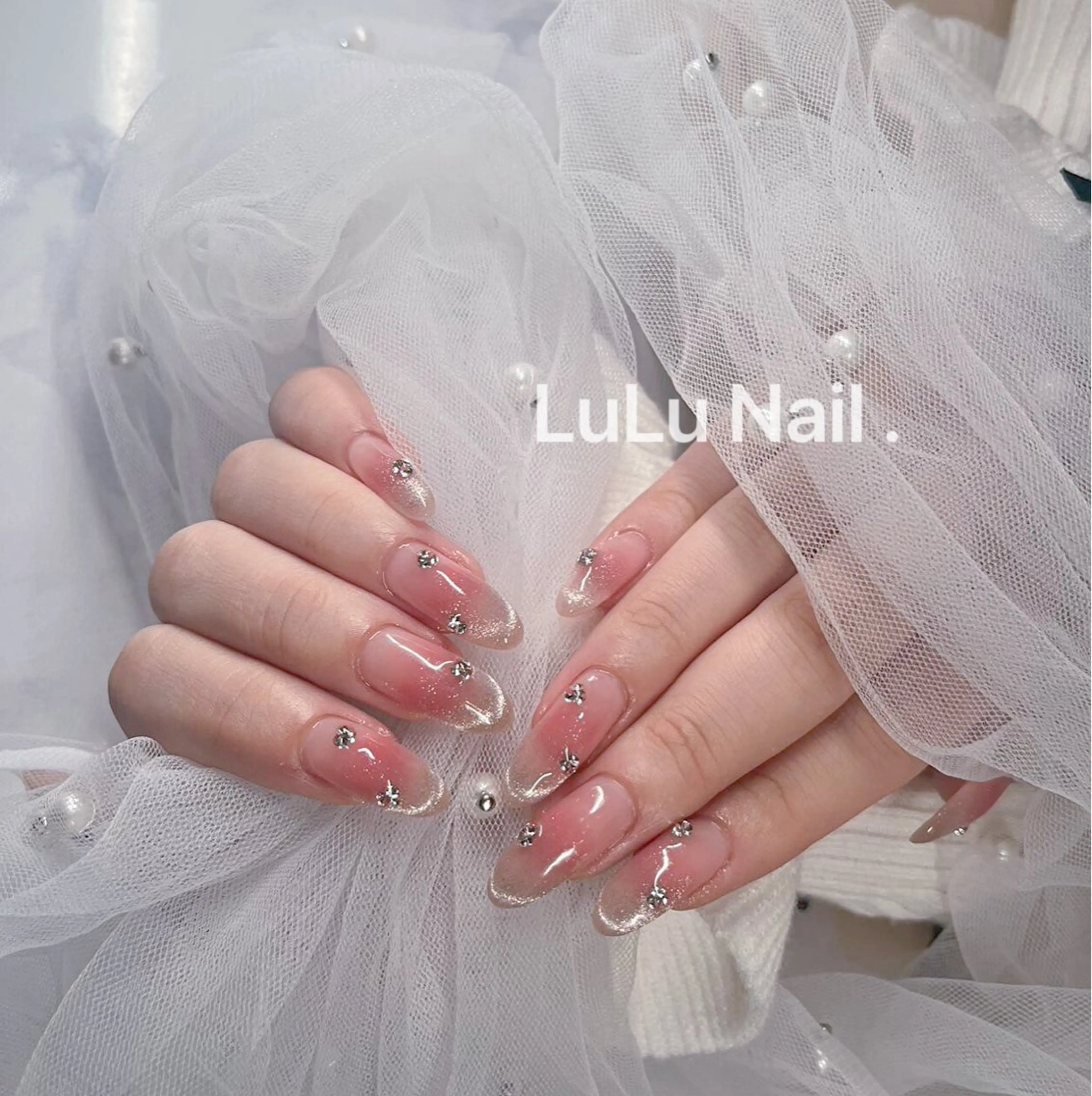 ネイル ハンドネイル LU LU NailSalonのネイルデザイン
