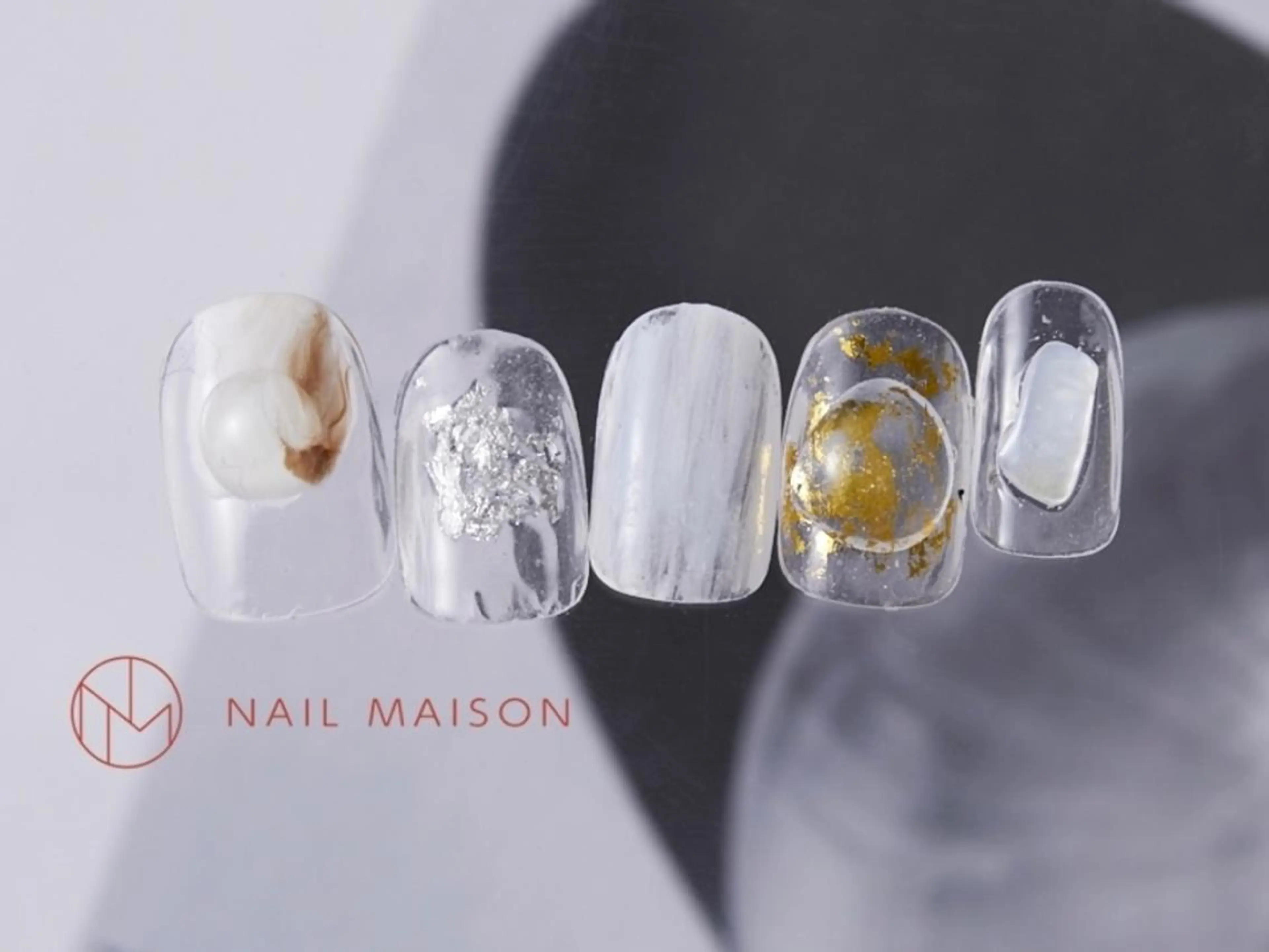 ネイル T RIRIKAのネイルデザイン