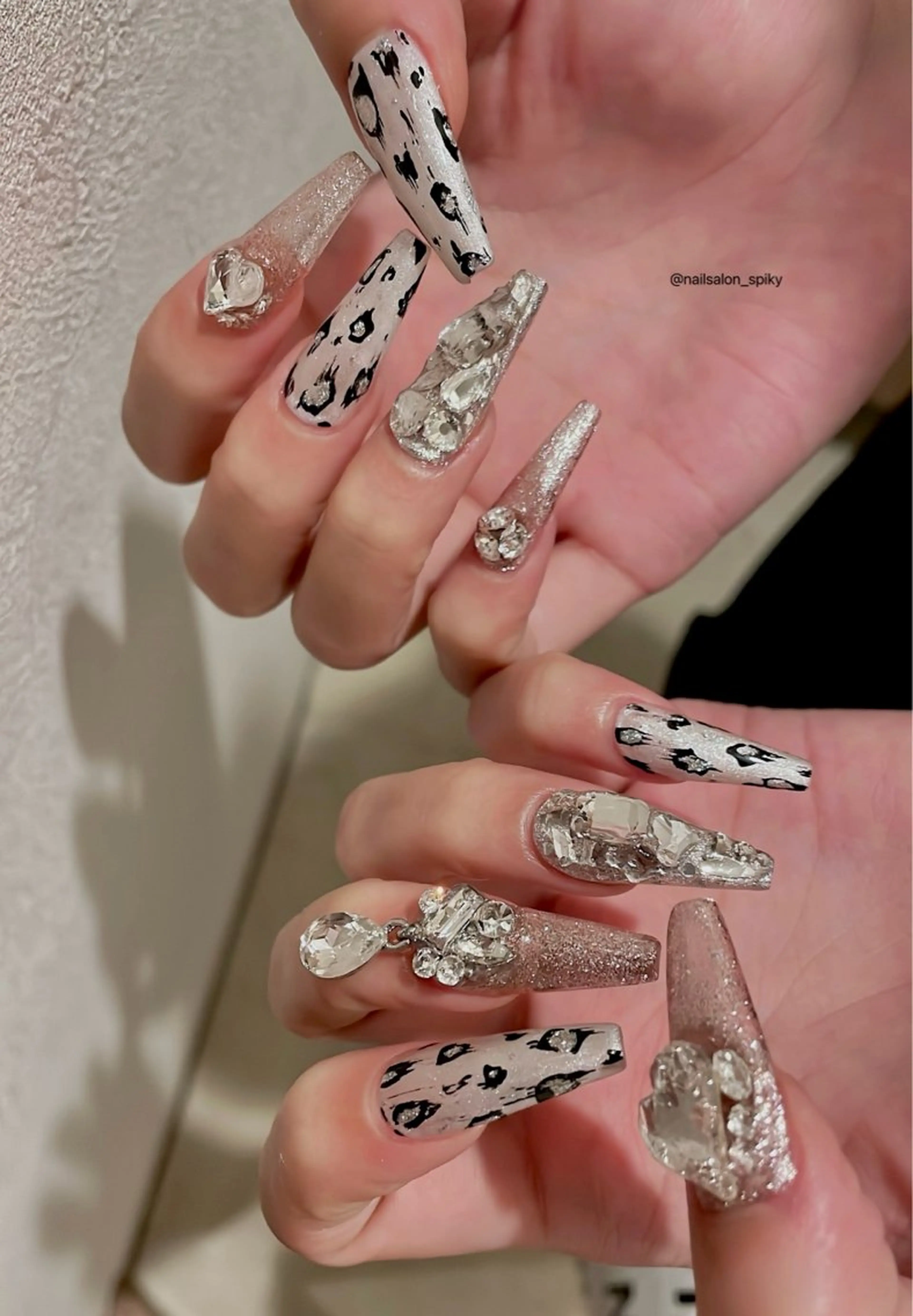 ネイル Spiky とうげ ふうかのネイルデザイン