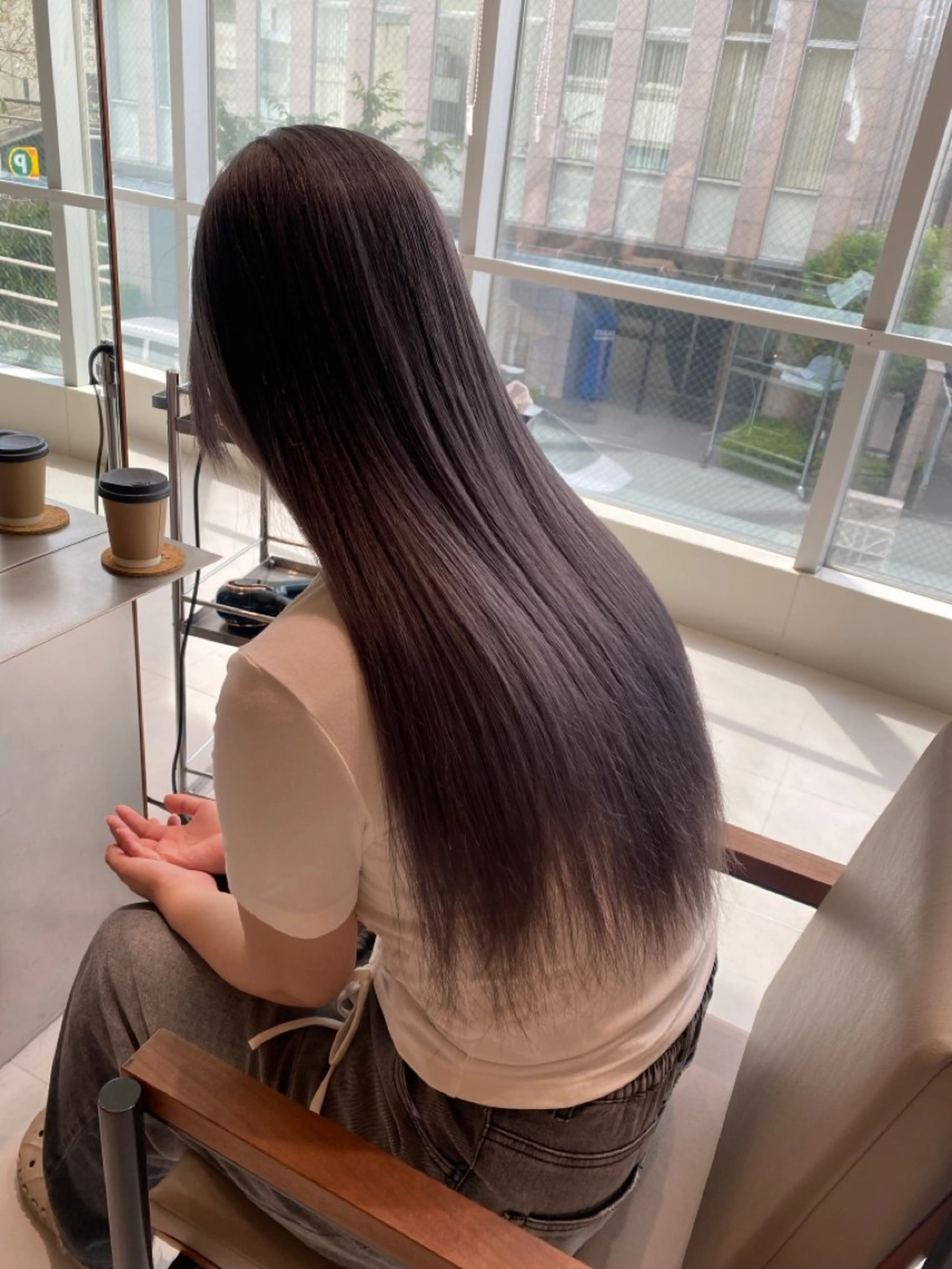 ロング カラー ベージュカラー ブリーチ 透明感カラー ダブルカラー グレージュ ヘアカラー 高発色ブリーチ/ ハイレイヤー🪽aiのヘアスタイル